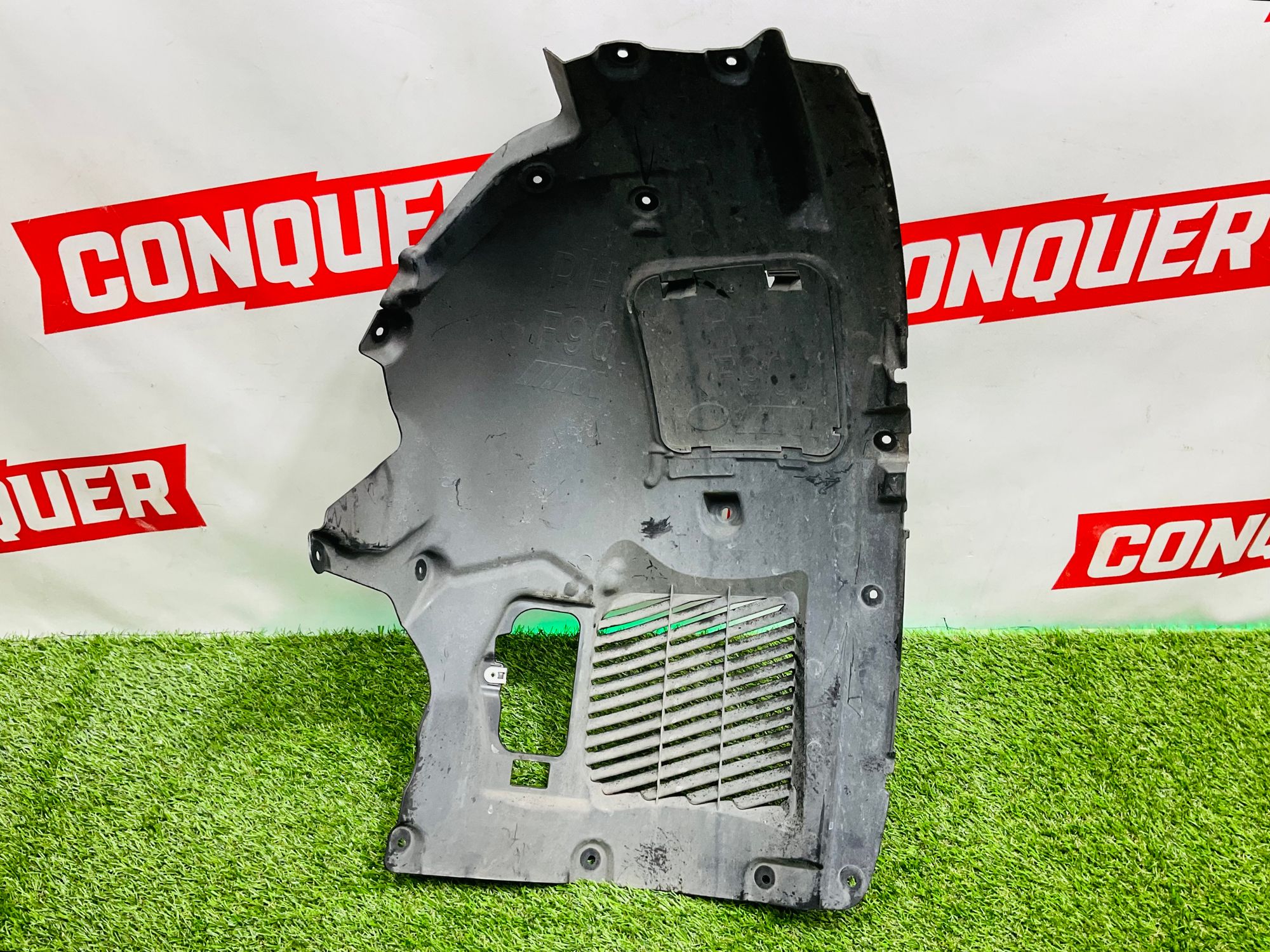 https://ycs.partsauto.market/partsauto-images/thmbs/userImages/h353NjtZg3VDP19b5HMt7LlpbQ93/part/3ce631de-1ebe-47d6-9056-4d1a0c9054b9_1780929942137.jpg