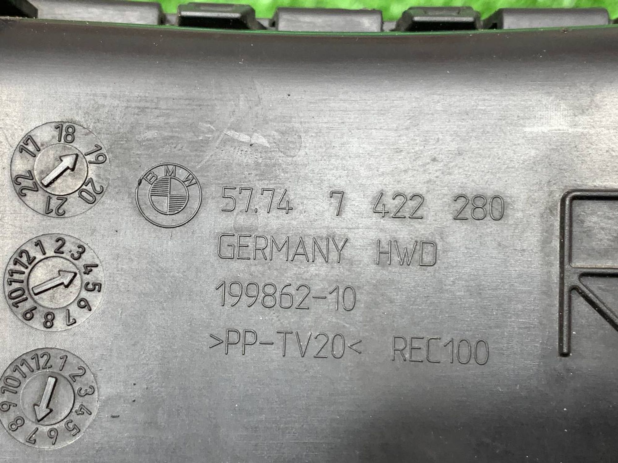 https://ycs.partsauto.market/partsauto-images/thmbs/userImages/h353NjtZg3VDP19b5HMt7LlpbQ93/part/3cfa26eb-b144-4421-b325-4ad1f0ccec25_1719910299364.jpg