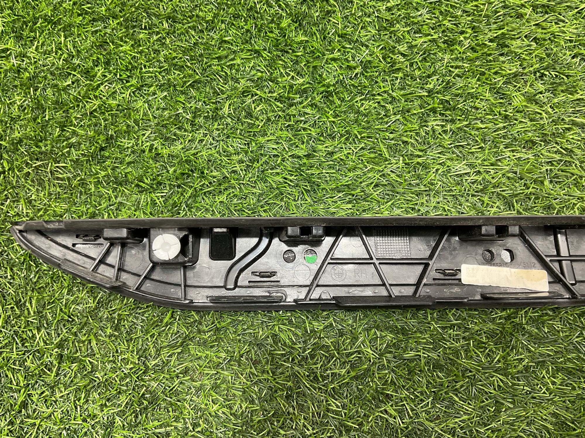 https://ycs.partsauto.market/partsauto-images/thmbs/userImages/h353NjtZg3VDP19b5HMt7LlpbQ93/part/3d0344b7-0e90-4a77-b0d5-bf9eec160369_1734621798488.jpg