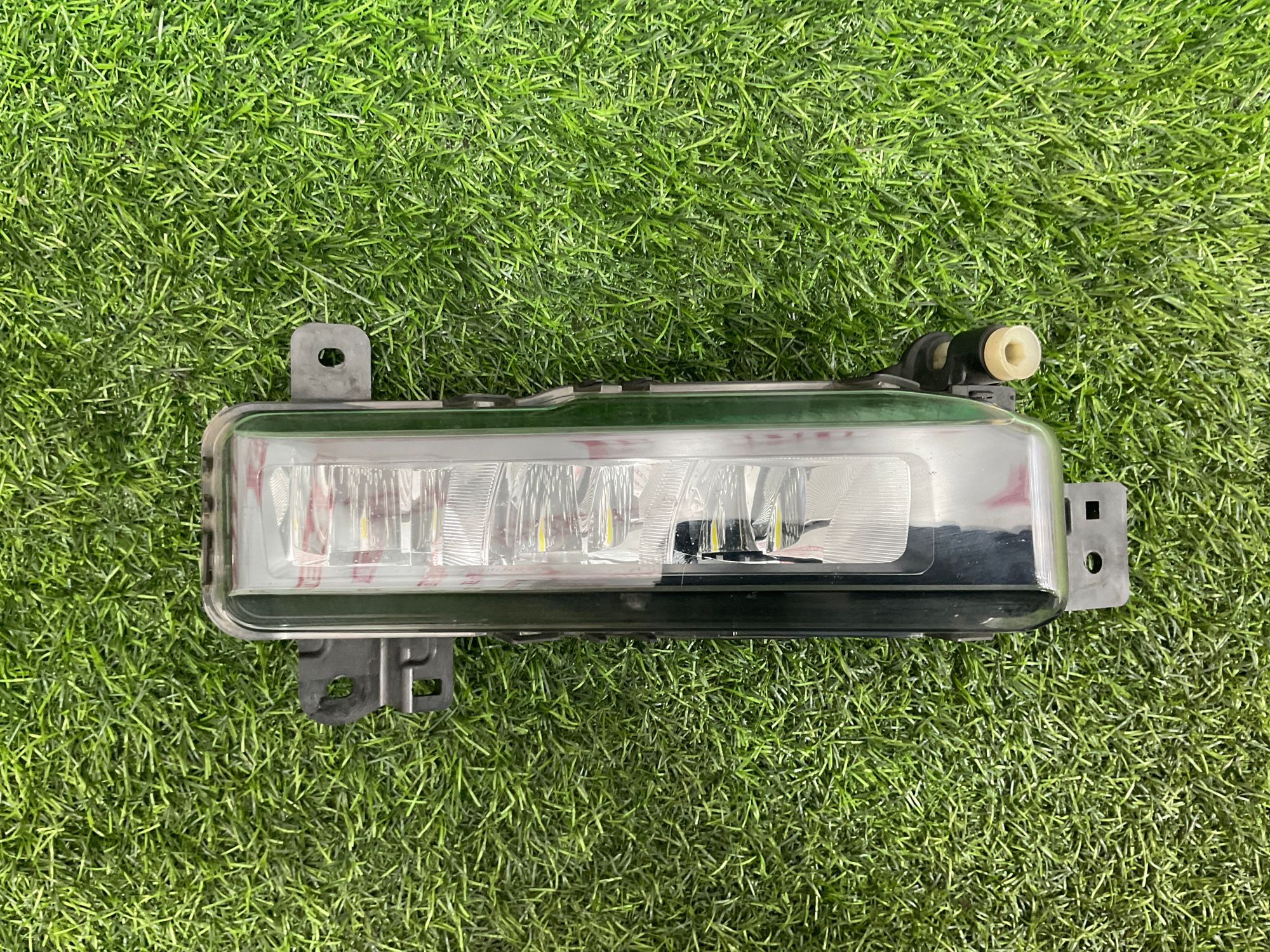 https://ycs.partsauto.market/partsauto-images/thmbs/userImages/h353NjtZg3VDP19b5HMt7LlpbQ93/part/3d0e002d-997e-4147-90a5-050c99b25e65_1746001831025.jpg
