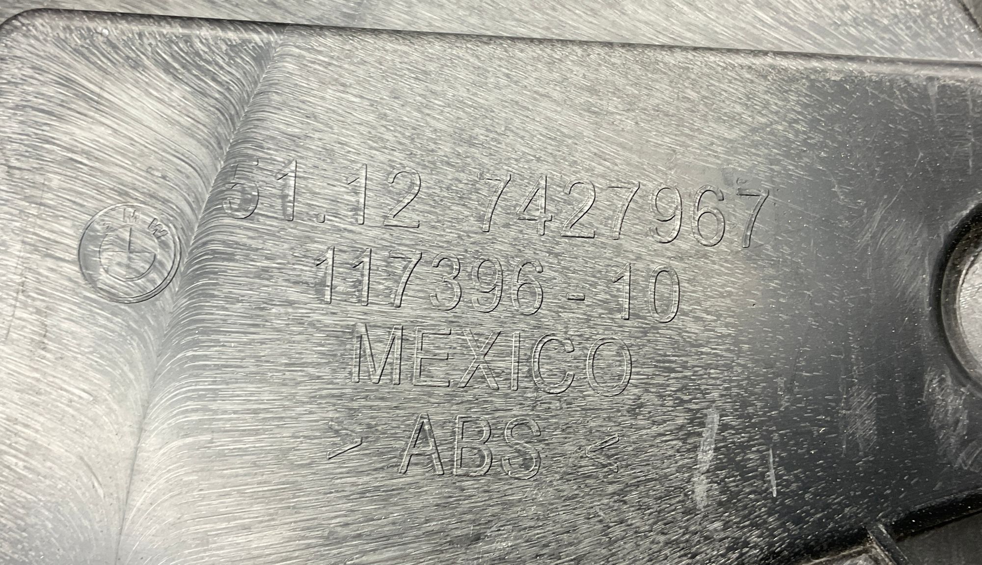 https://ycs.partsauto.market/partsauto-images/thmbs/userImages/h353NjtZg3VDP19b5HMt7LlpbQ93/part/3de50ebf-aa54-4bb6-86d7-9021bb0cb27e_1749112824161.jpg