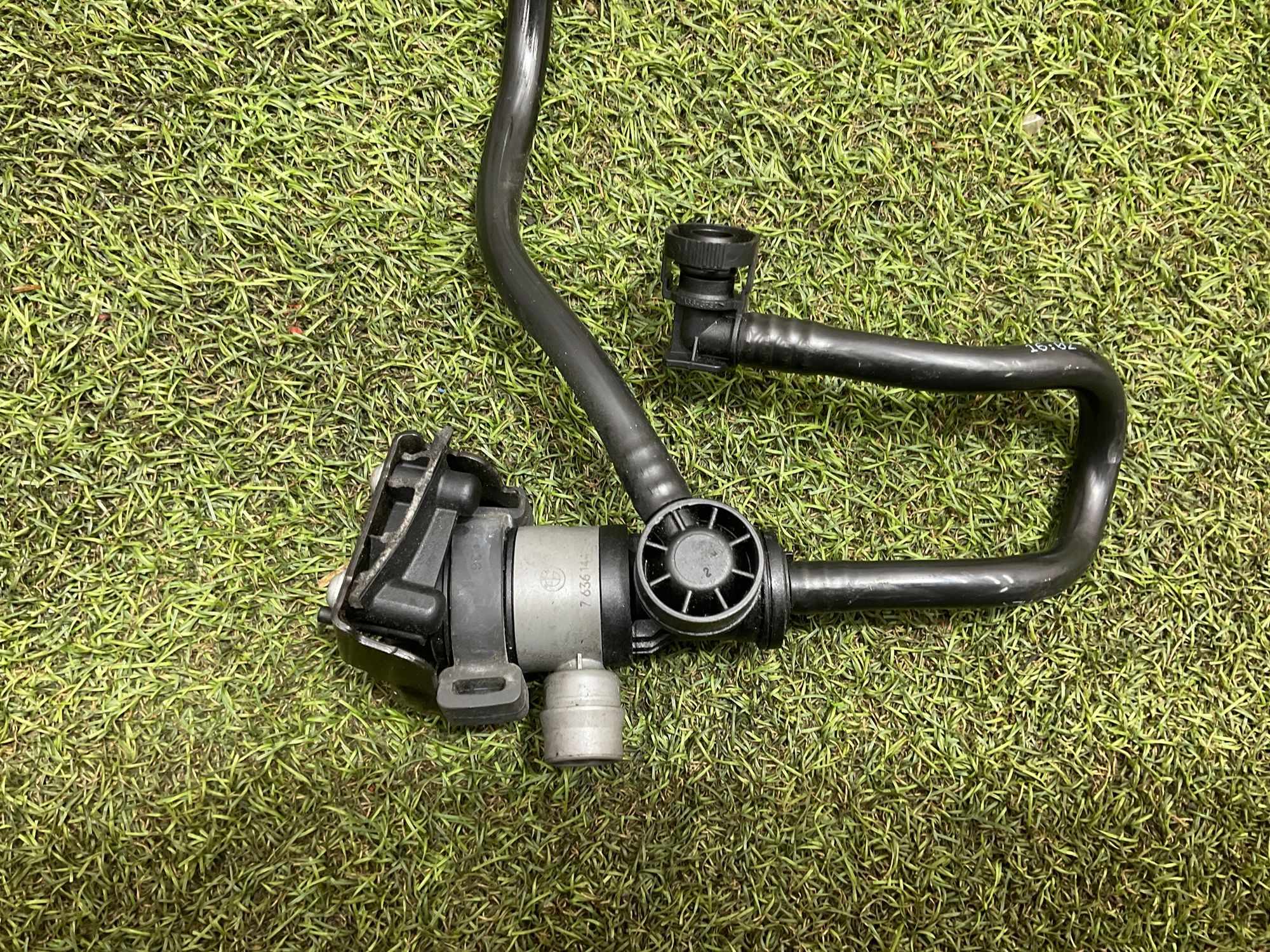 Клапан вентиляции топливного бака BMW 5 серия, F10/F11/F07 рестайлинг N20B20, 2000 рублей, Москва