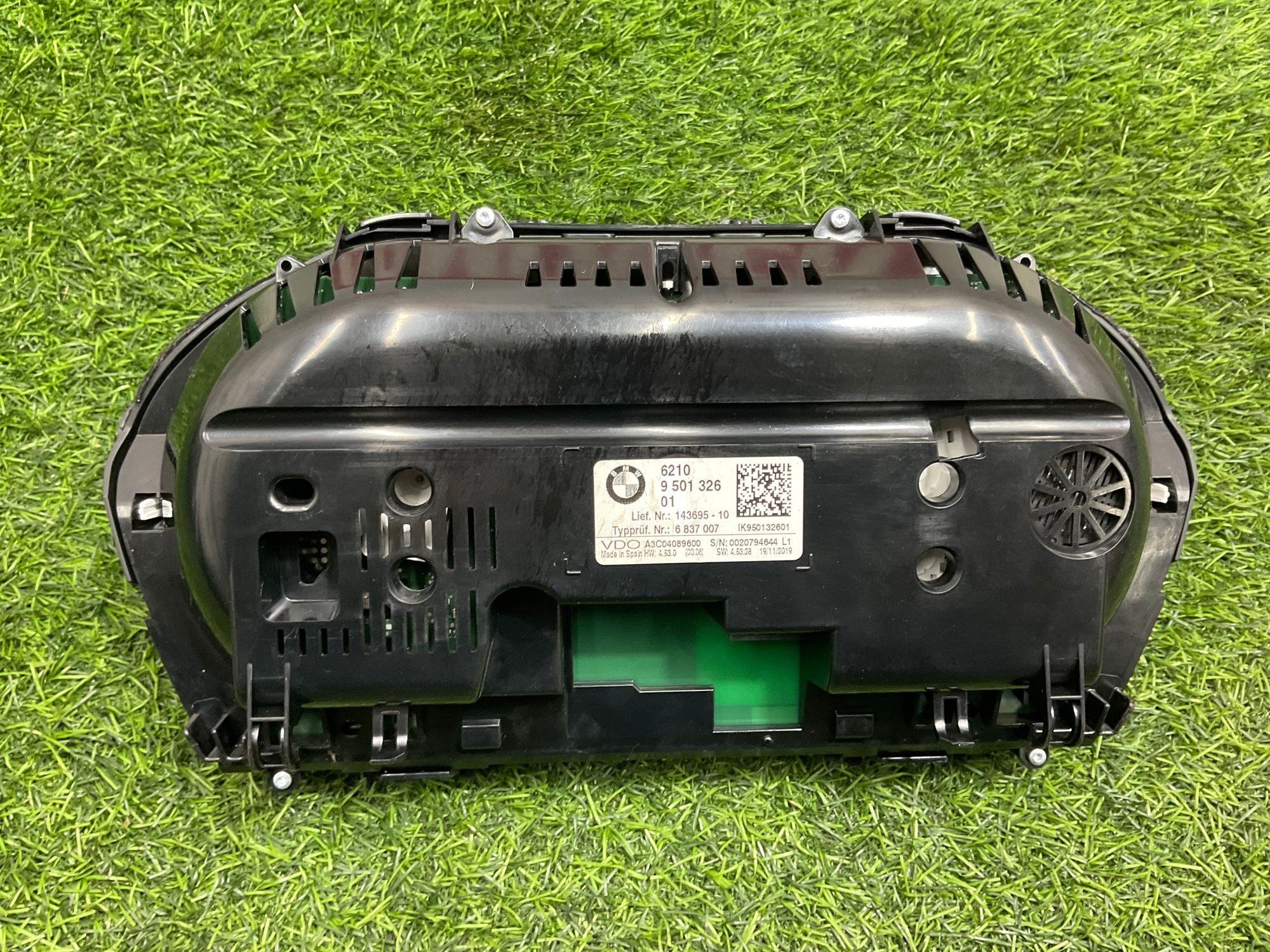 https://ycs.partsauto.market/partsauto-images/thmbs/userImages/h353NjtZg3VDP19b5HMt7LlpbQ93/part/3e303009-6e4f-4cea-82e4-baefaecb500f_1736428173814.jpg