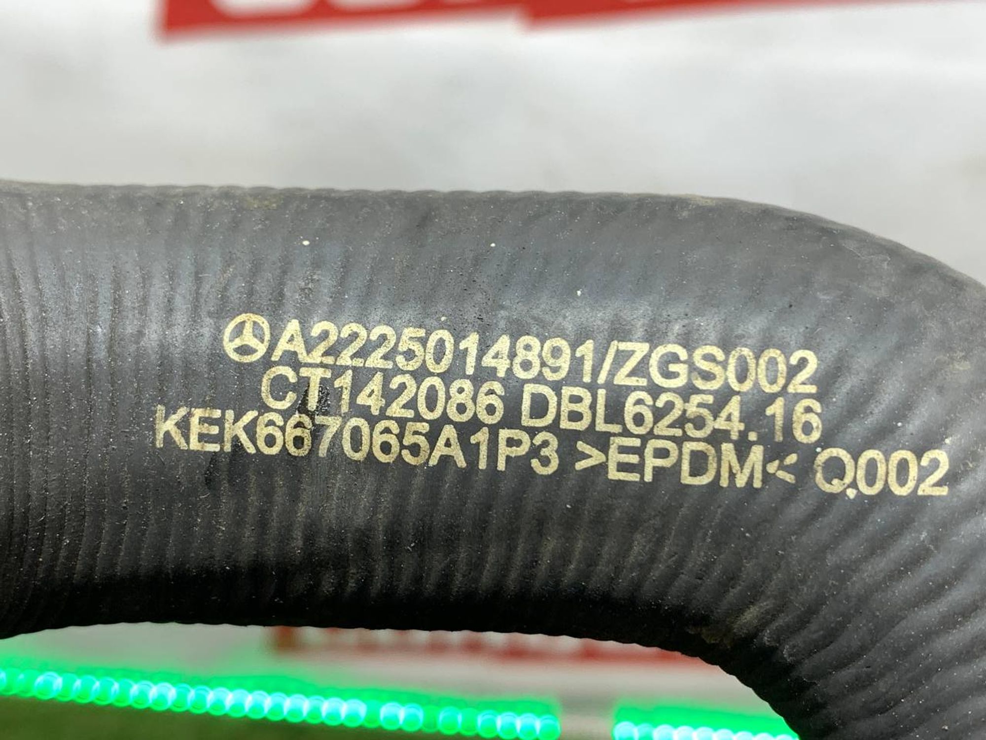 https://ycs.partsauto.market/partsauto-images/thmbs/userImages/h353NjtZg3VDP19b5HMt7LlpbQ93/part/3e30a33b-3646-4f3d-a996-bc45fc6a8051_1718807730146.jpg