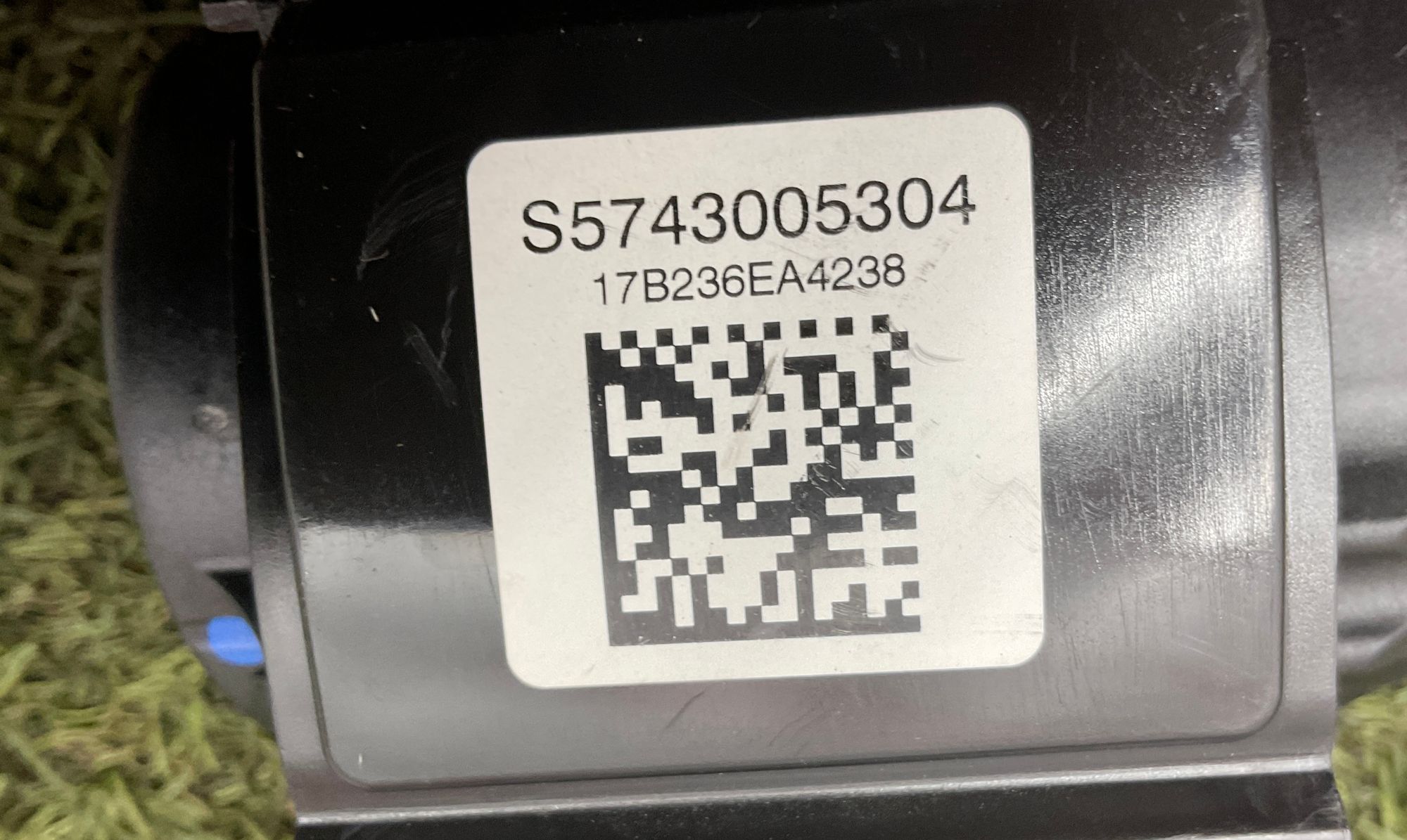 Ремень безопасности задний центральный BMW 5 серия, G30 рестайлинг 2020, 2000 рублей, Москва