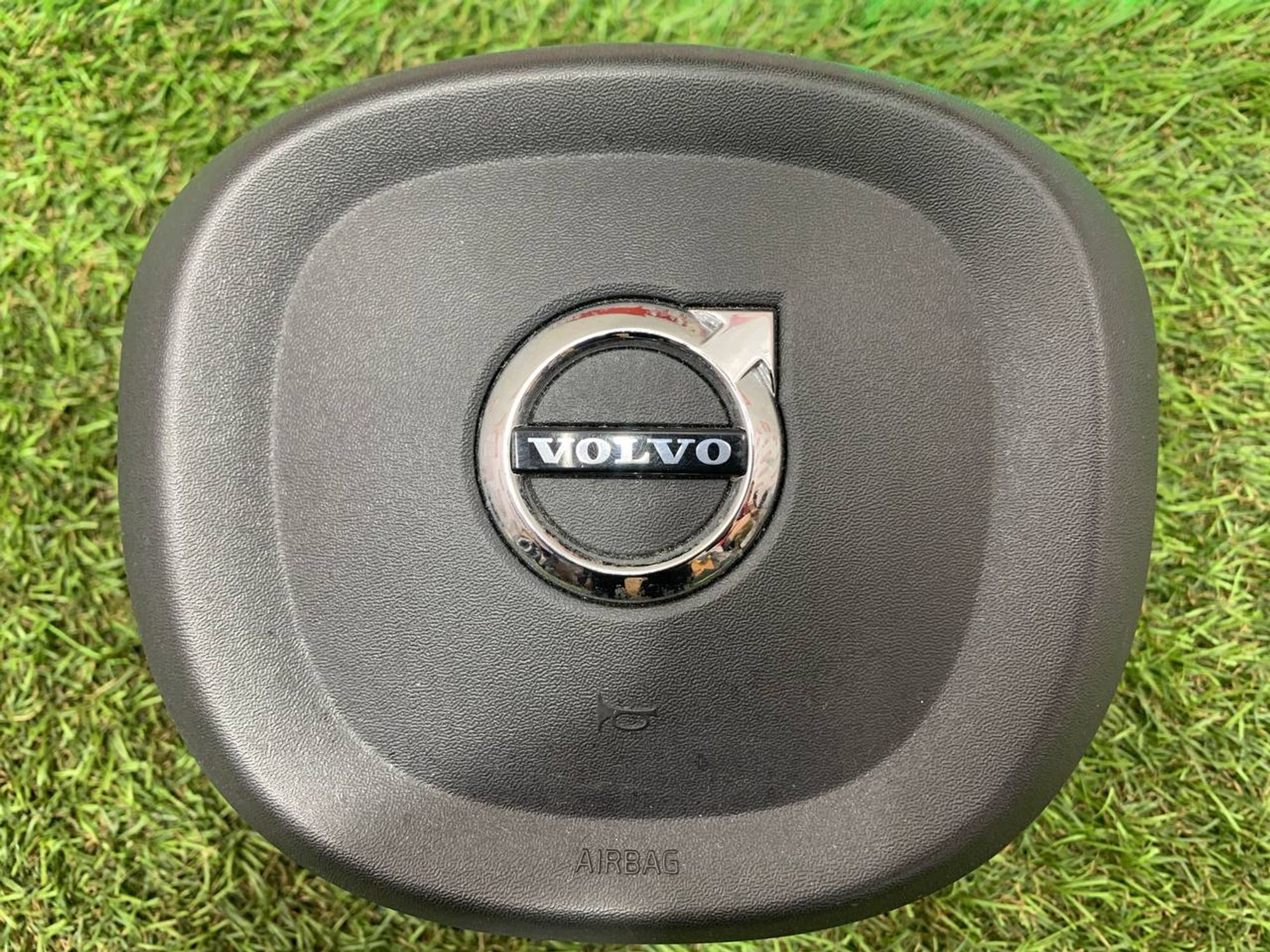 https://ycs.partsauto.market/partsauto-images/thmbs/userImages/h353NjtZg3VDP19b5HMt7LlpbQ93/part/3eb72c39-0d9e-4f9e-8fad-840149565d43_1716367346966.jpg
