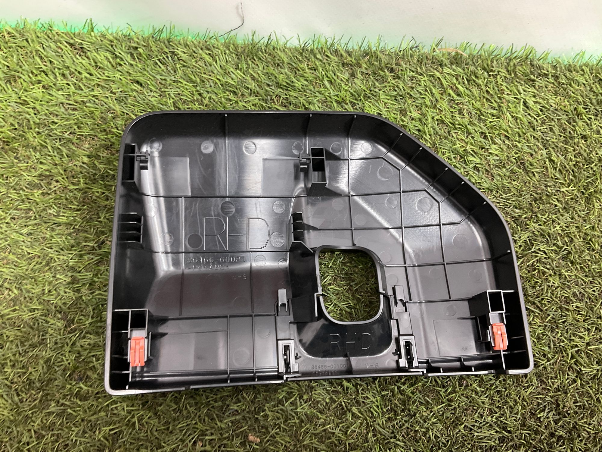 Крышка передней камеры Toyota Land Cruiser 300 (2021—2023) 2024, 40000 рублей, Москва