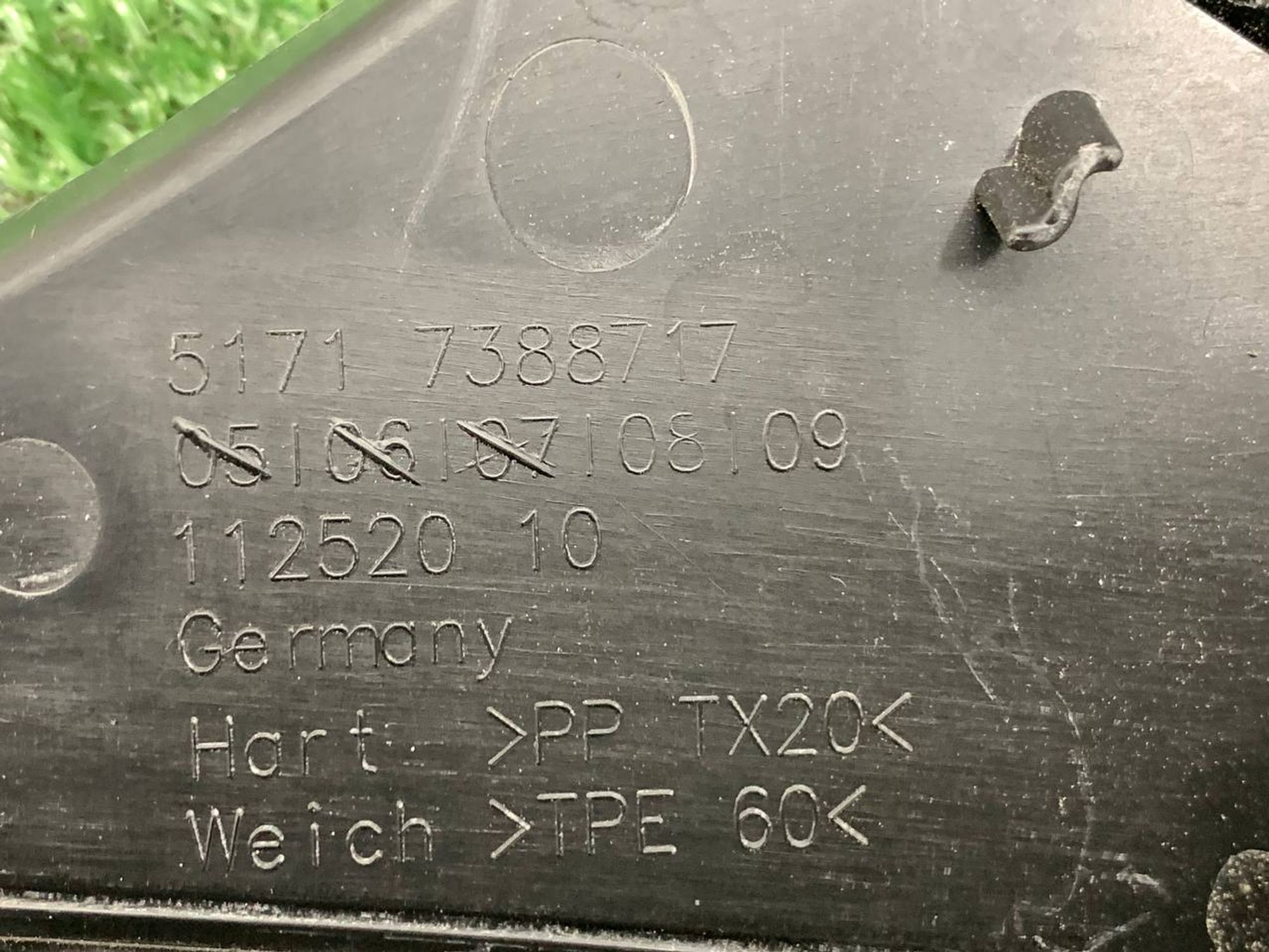 https://ycs.partsauto.market/partsauto-images/thmbs/userImages/h353NjtZg3VDP19b5HMt7LlpbQ93/part/3ebee2e1-551a-4477-bed6-48cf5a25a967_1730364345867.jpg
