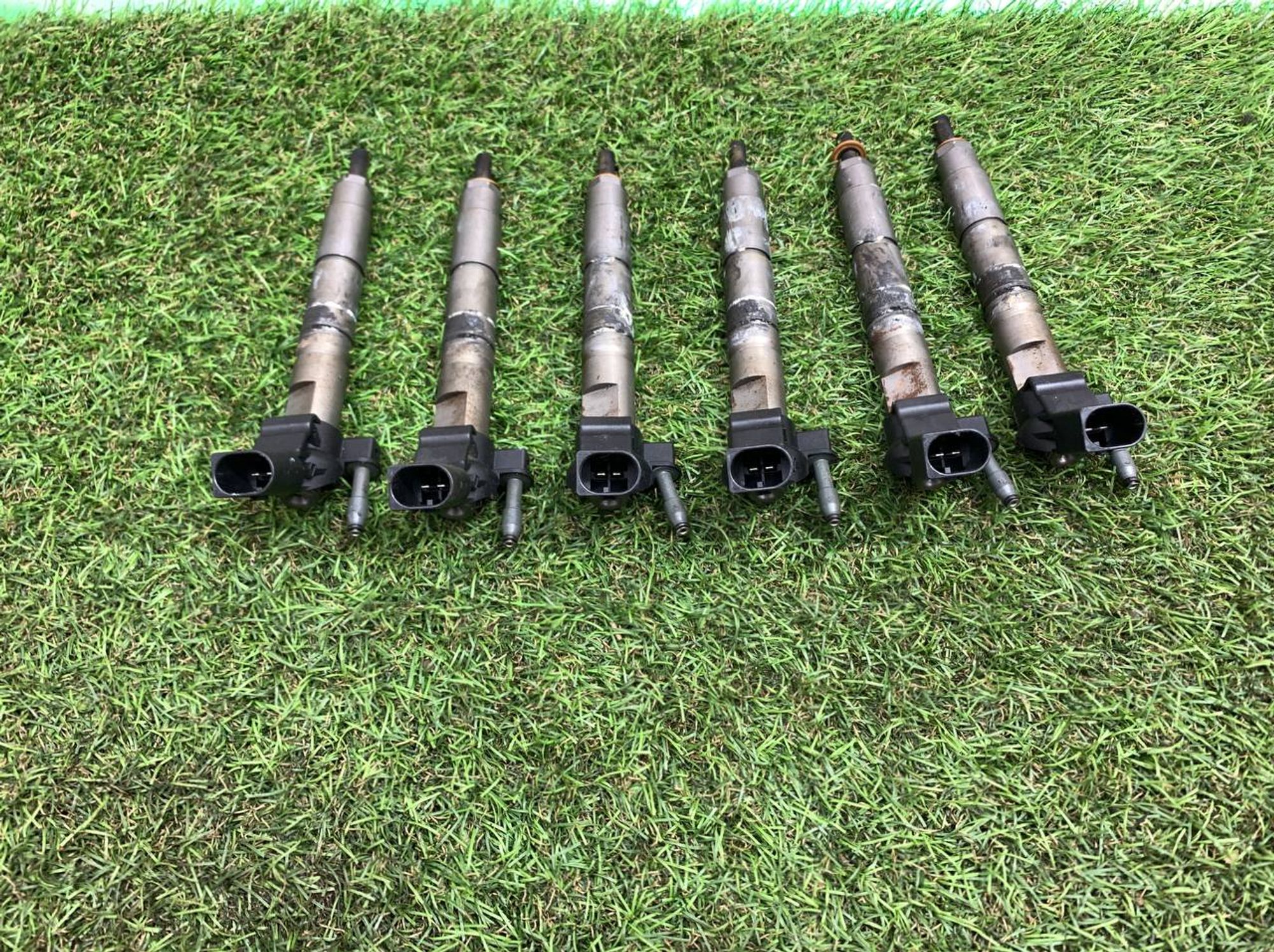 https://ycs.partsauto.market/partsauto-images/thmbs/userImages/h353NjtZg3VDP19b5HMt7LlpbQ93/part/3f34a0a2-cfa5-4890-9248-e984f15749b6_1718811875756.jpg