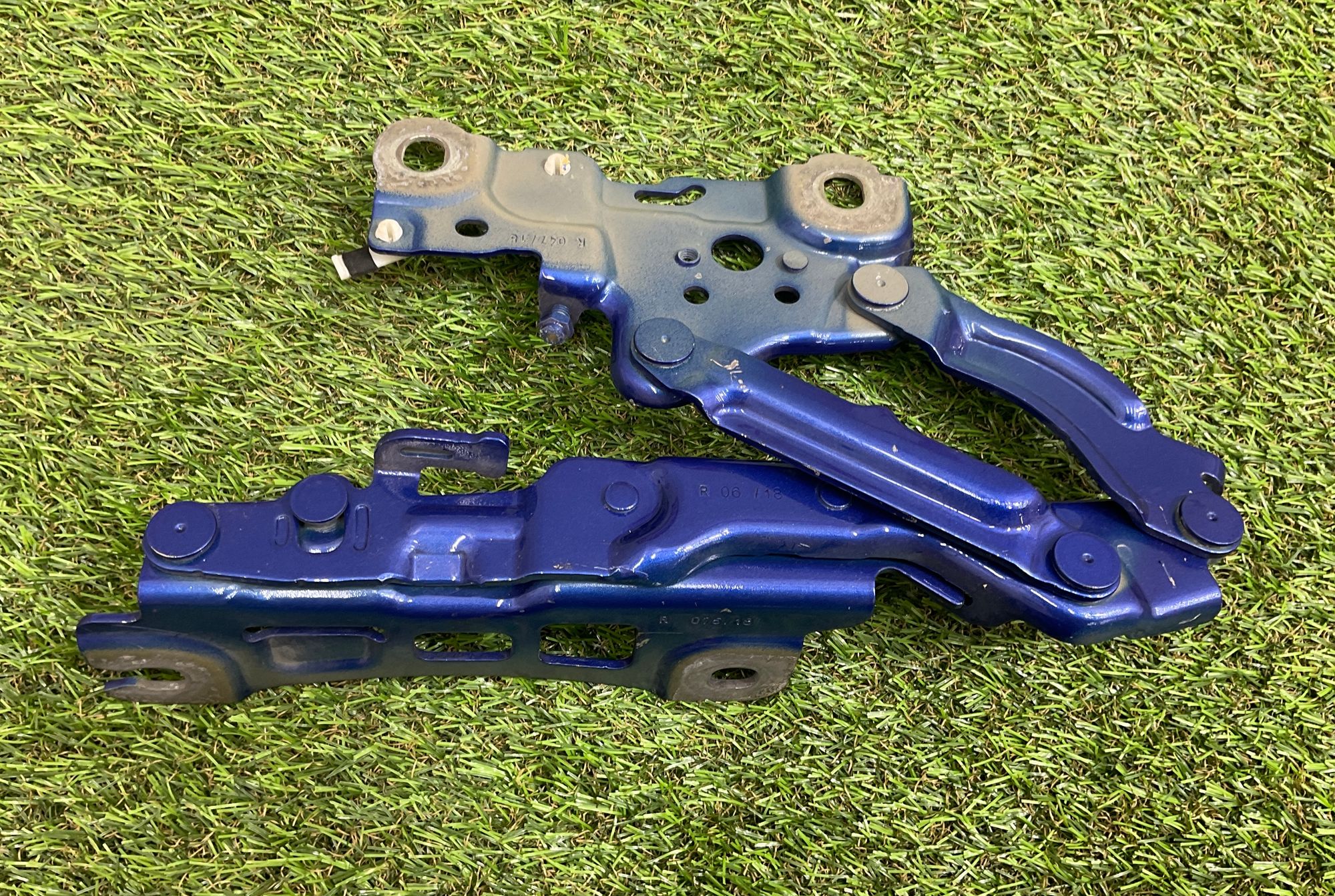https://ycs.partsauto.market/partsauto-images/thmbs/userImages/h353NjtZg3VDP19b5HMt7LlpbQ93/part/3f42c48c-4878-4b97-be14-aaae3ecf1774_1746630555854.jpg