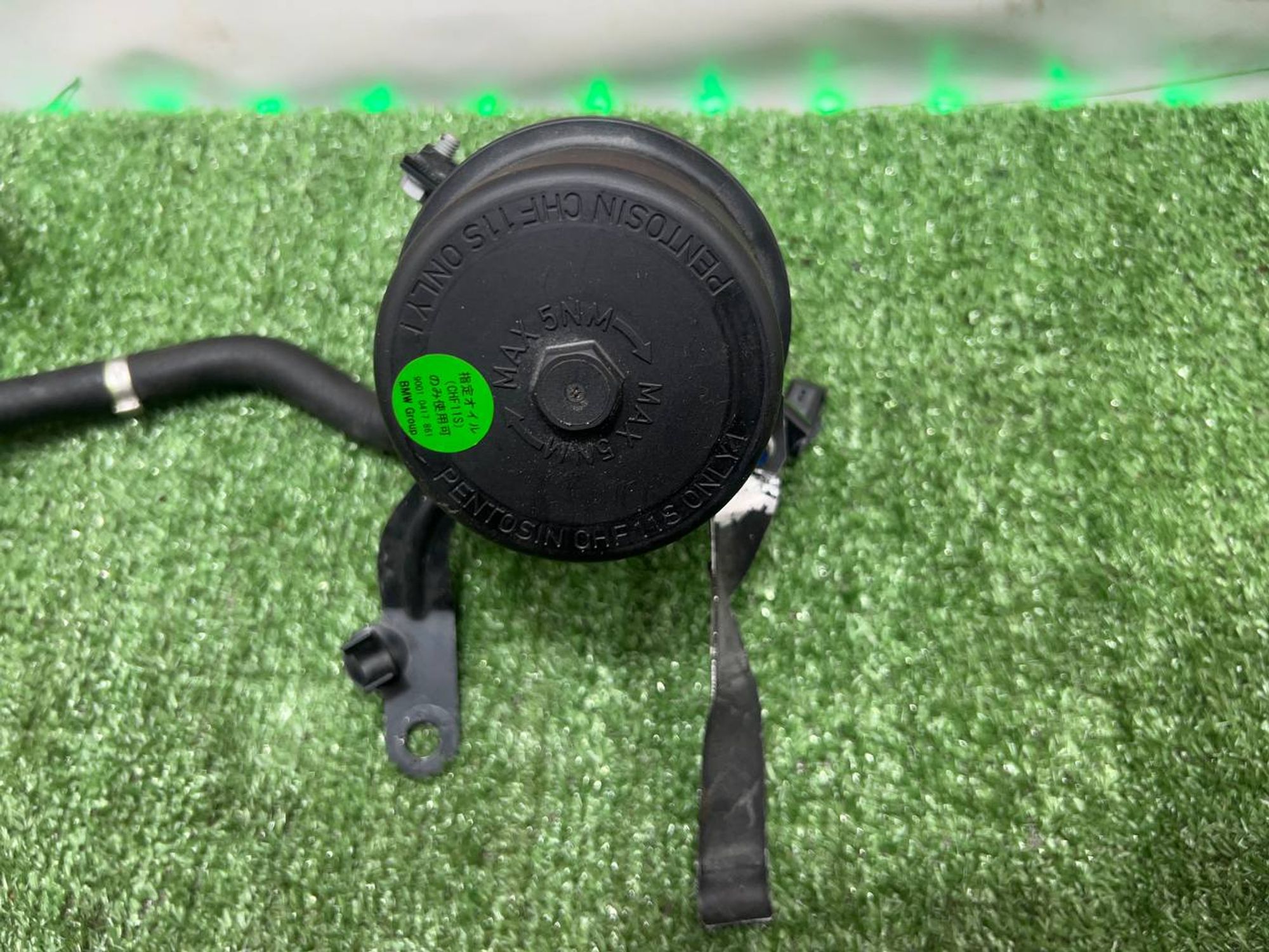 https://ycs.partsauto.market/partsauto-images/thmbs/userImages/h353NjtZg3VDP19b5HMt7LlpbQ93/part/3f661d3e-00e6-4902-826b-982b11aed13b_1730118334086.jpg