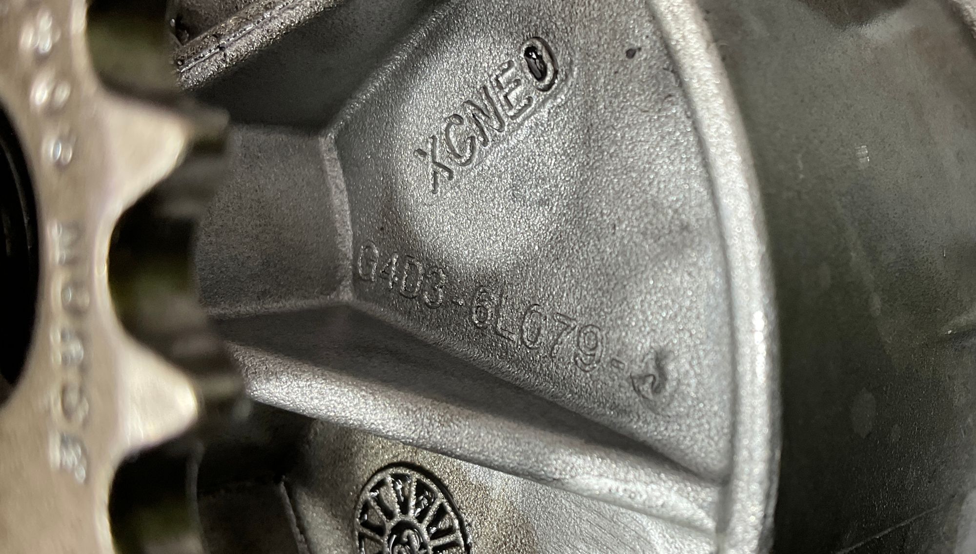 Маслонасос 2.0 AJ200 Land Rover Defender II L663 2022, 10000 рублей, Москва