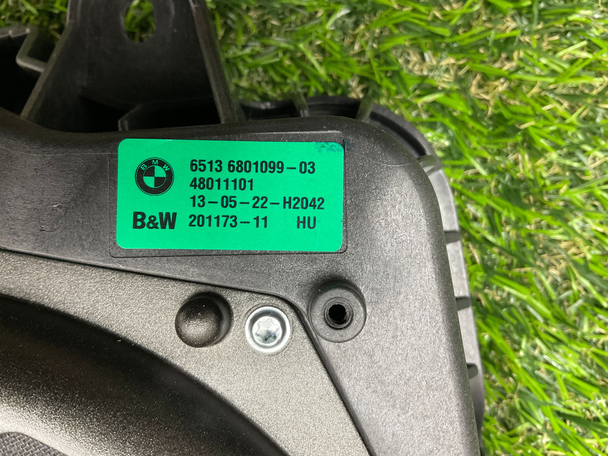 https://ycs.partsauto.market/partsauto-images/thmbs/userImages/h353NjtZg3VDP19b5HMt7LlpbQ93/part/3fbfeef2-b8d7-48f2-acbc-503ea89d3430_1780317648722.jpg