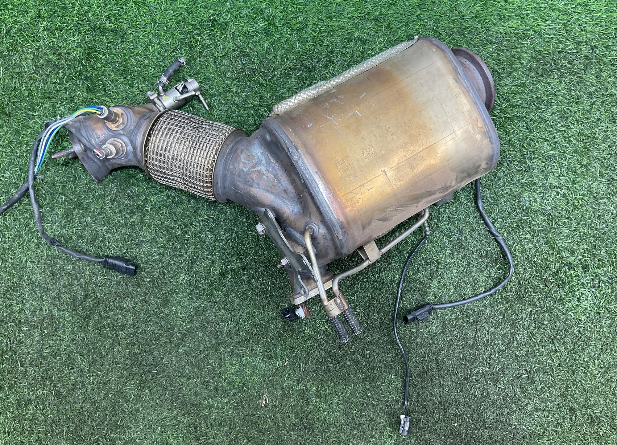 https://ycs.partsauto.market/partsauto-images/thmbs/userImages/h353NjtZg3VDP19b5HMt7LlpbQ93/part/401fea7d-39a2-456b-b6cb-c098ce98753a_1741945928974.jpg