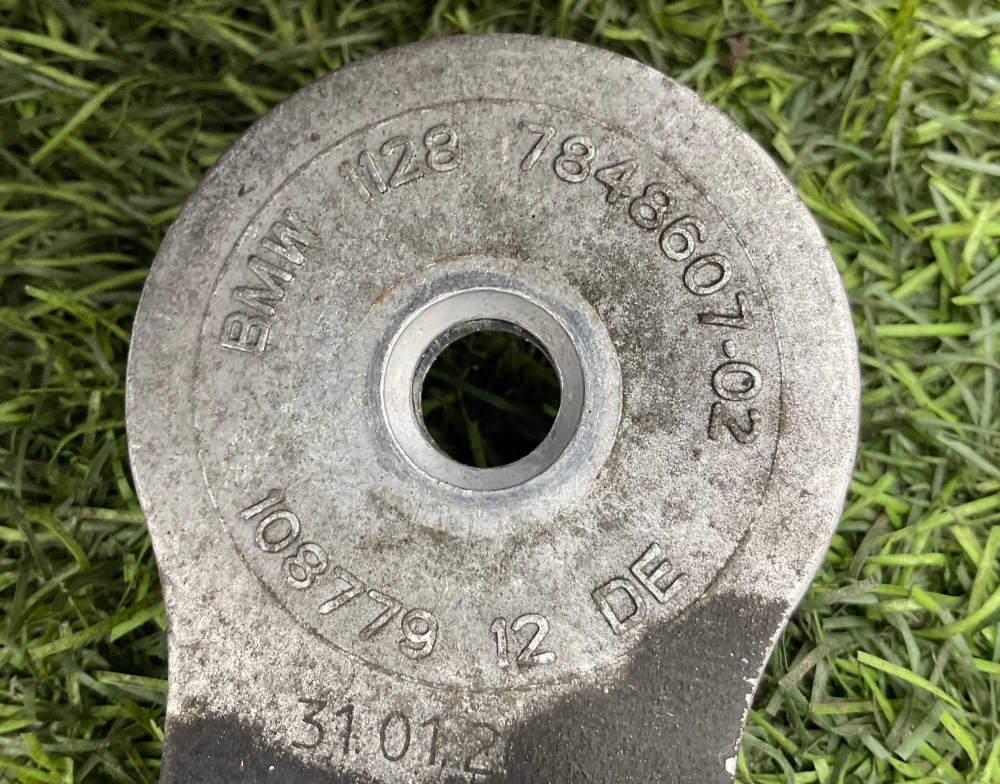 Ролик обводной приводного ремня BMW M3 F80, 4000 рублей, Москва