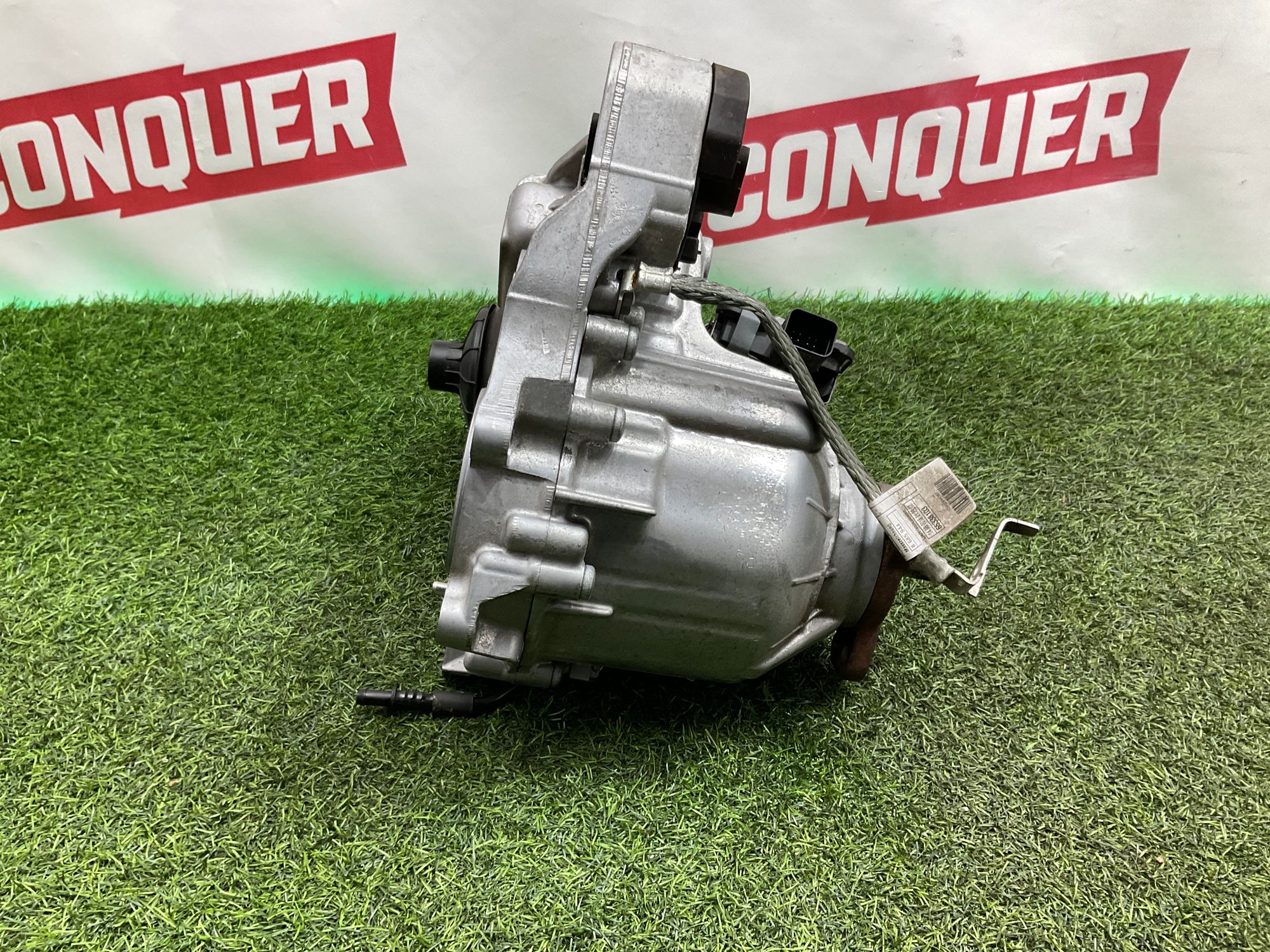 https://ycs.partsauto.market/partsauto-images/thmbs/userImages/h353NjtZg3VDP19b5HMt7LlpbQ93/part/40ed7209-004b-4d6e-9002-dce0a5672f97_1741765802525.jpg