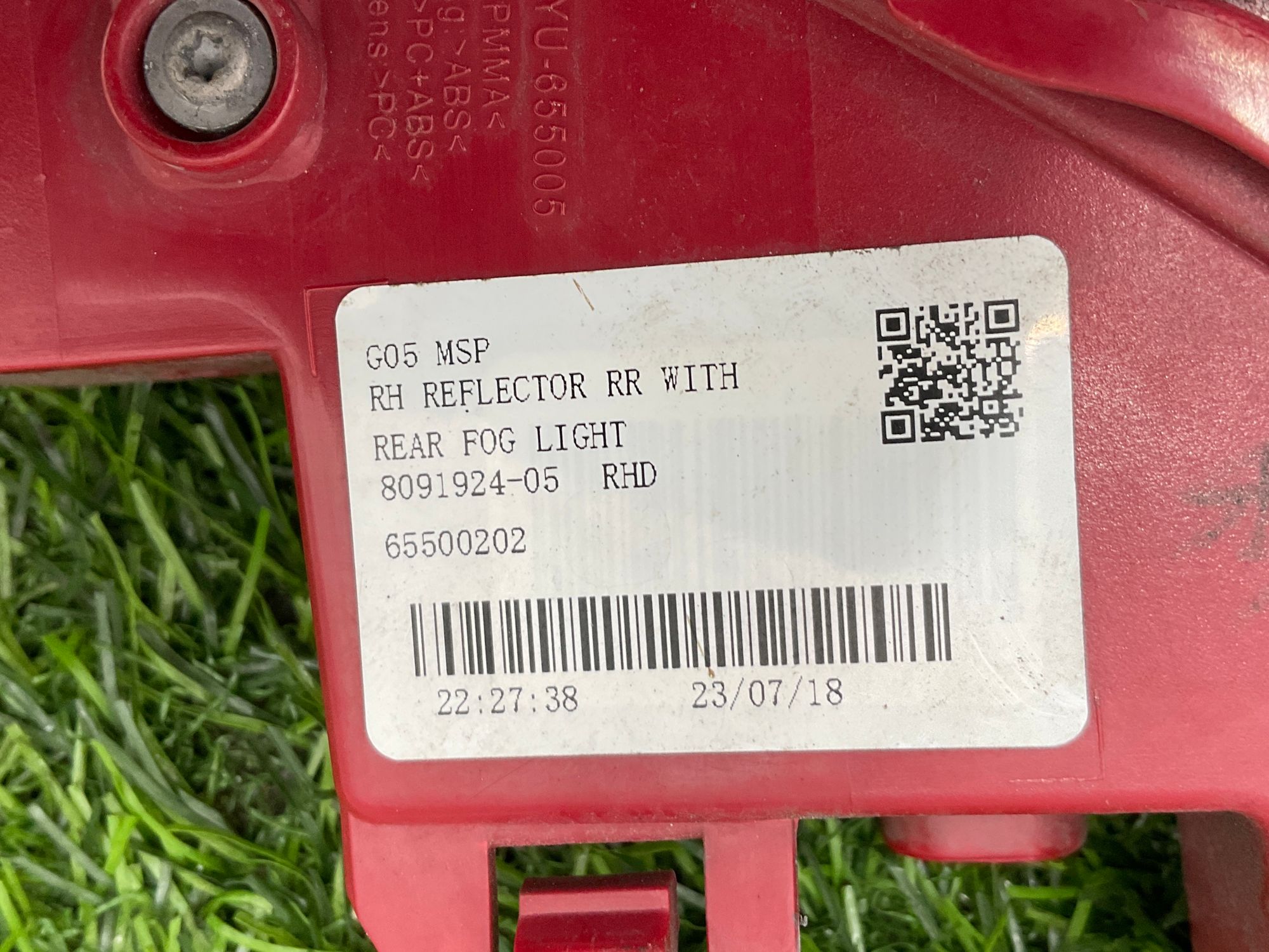 https://ycs.partsauto.market/partsauto-images/thmbs/userImages/h353NjtZg3VDP19b5HMt7LlpbQ93/part/410b93d6-2c60-4952-944d-eef7bb458a8c_1741698063385.jpg