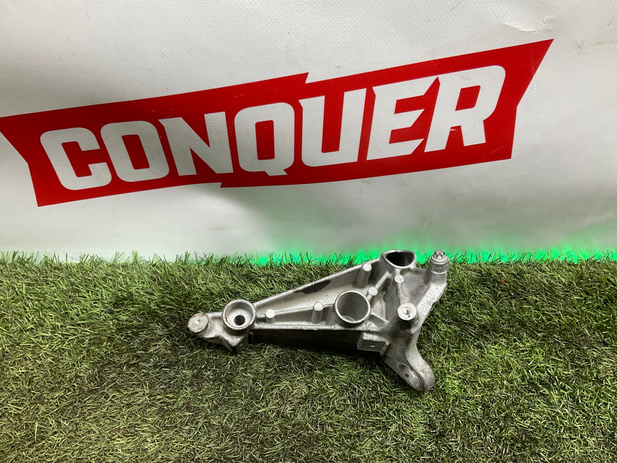 Кронштейн двигателя 654920 Mercedes-Benz E-Класс W213/S213/C238/A238 (2016—2023) 2020, 6000 рублей, Москва