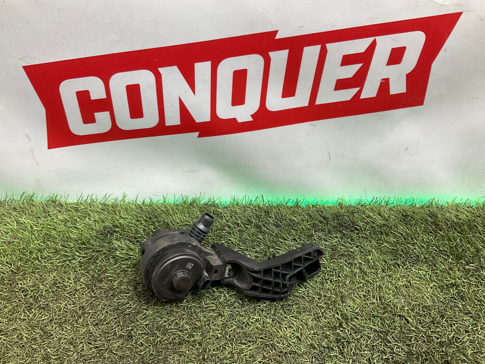 Дополнительный насос BMW 7 G11/G12 рестайлинг (2019-2023) 2022, 13000 рублей, Москва