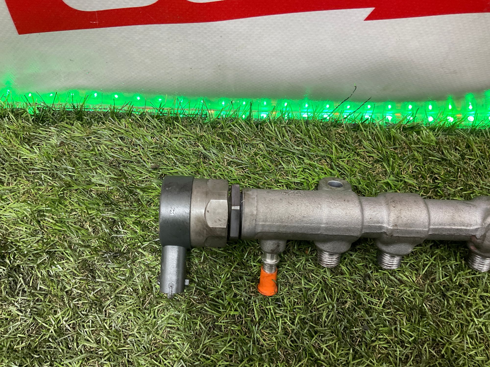 Рейка топливная 2.0 AJ200 Land Rover Defender II L663 2022, 3000 рублей, Москва