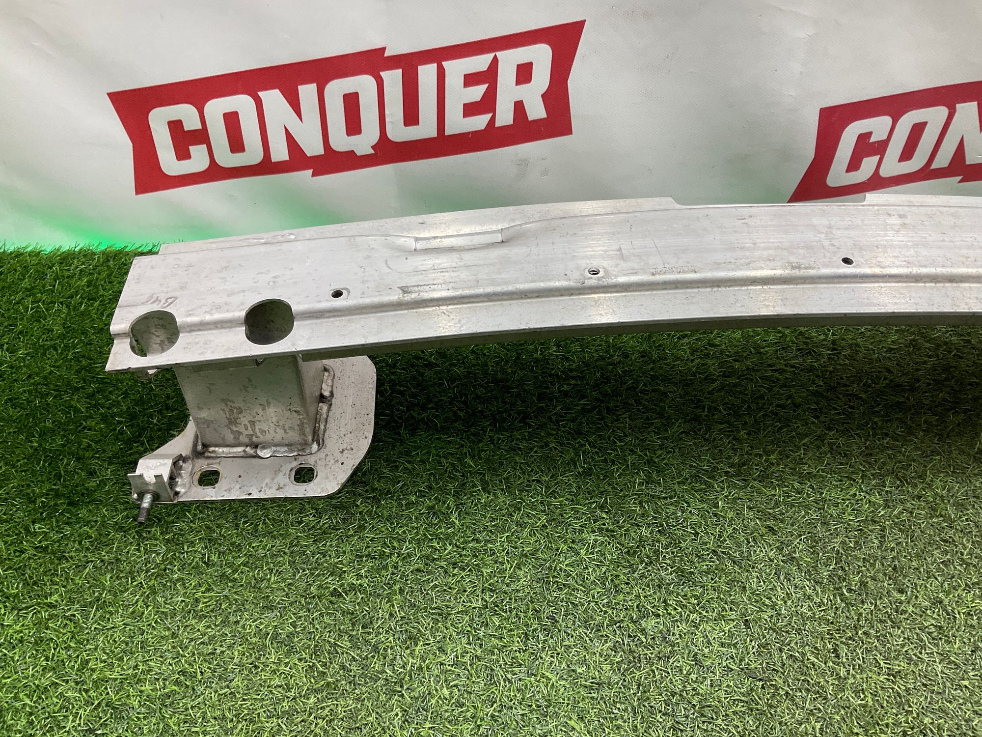https://ycs.partsauto.market/partsauto-images/thmbs/userImages/h353NjtZg3VDP19b5HMt7LlpbQ93/part/41d548e3-9b53-4b89-a7b4-b830c528062f_1743772636436.jpg