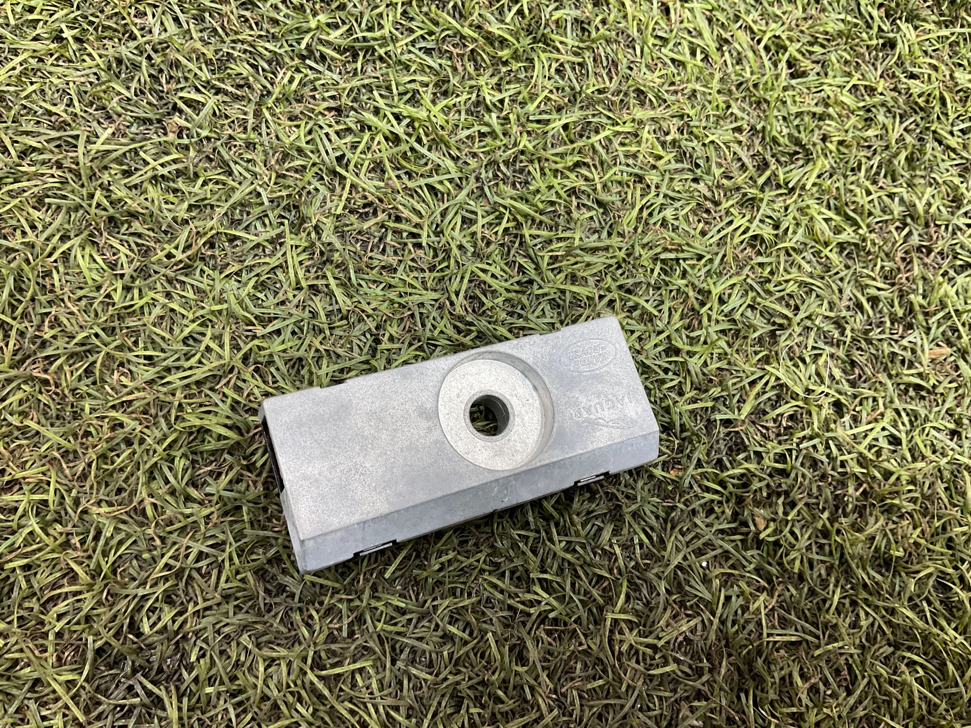 Блок управления дополнительным стоп-сигналом багажника Land Rover Defender II L663 2022, 1500 рублей, Москва