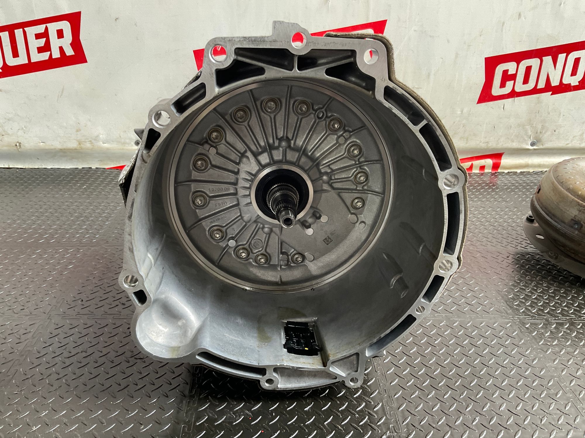 https://ycs.partsauto.market/partsauto-images/thmbs/userImages/h353NjtZg3VDP19b5HMt7LlpbQ93/part/42145d45-6ba0-4fa1-91df-b181b969abe3_1744201766044.jpg