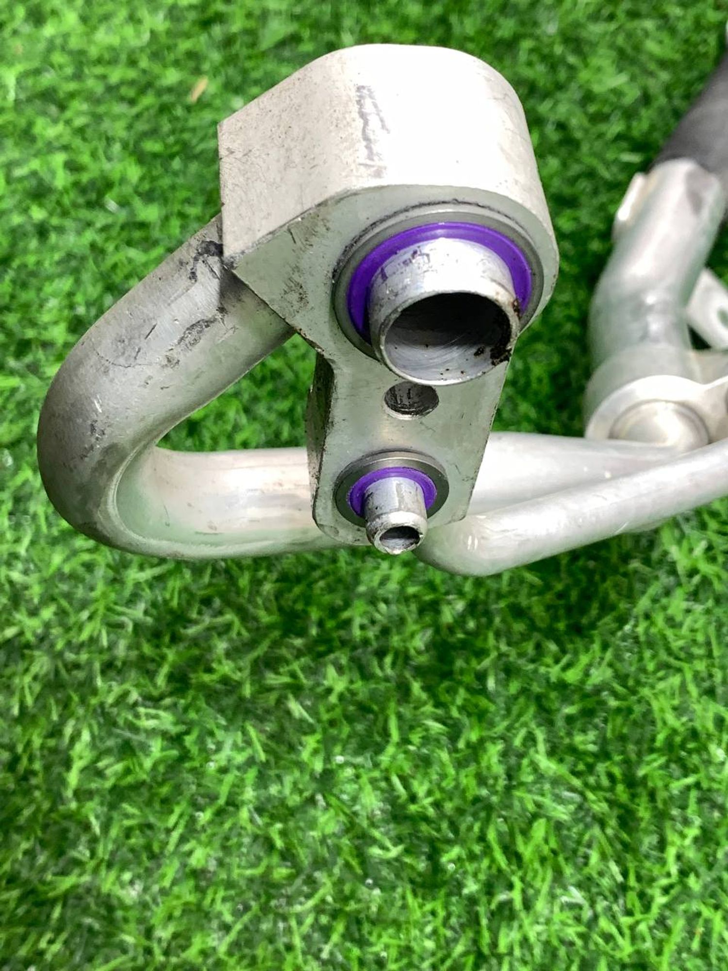 https://ycs.partsauto.market/partsauto-images/thmbs/userImages/h353NjtZg3VDP19b5HMt7LlpbQ93/part/423a428e-3f00-4c11-b1bc-694deb914cbb_1733150690323.jpg