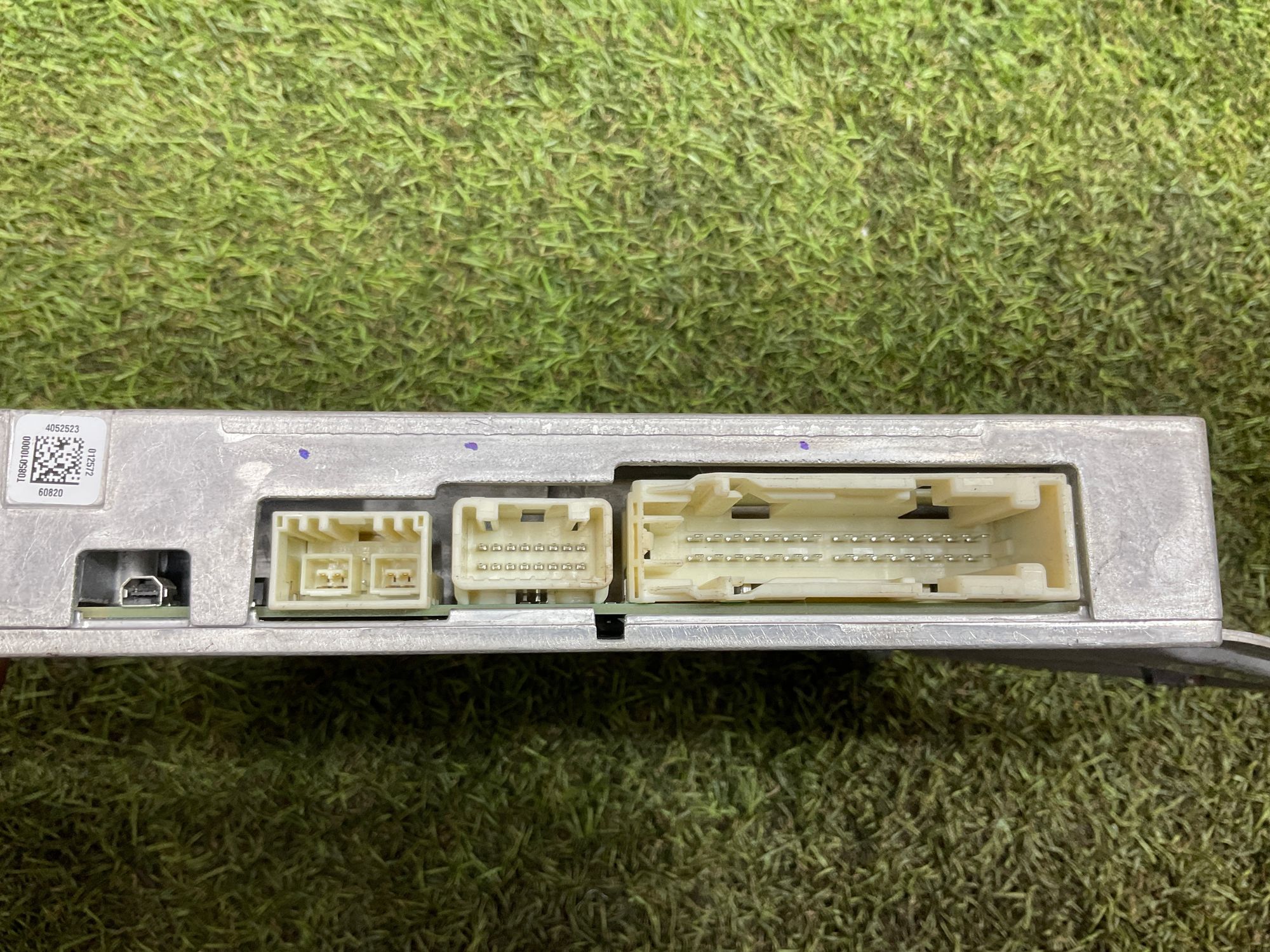https://ycs.partsauto.market/partsauto-images/thmbs/userImages/h353NjtZg3VDP19b5HMt7LlpbQ93/part/429e06f3-b20e-46c3-a48c-cfee55db488b_1779804458060.jpg