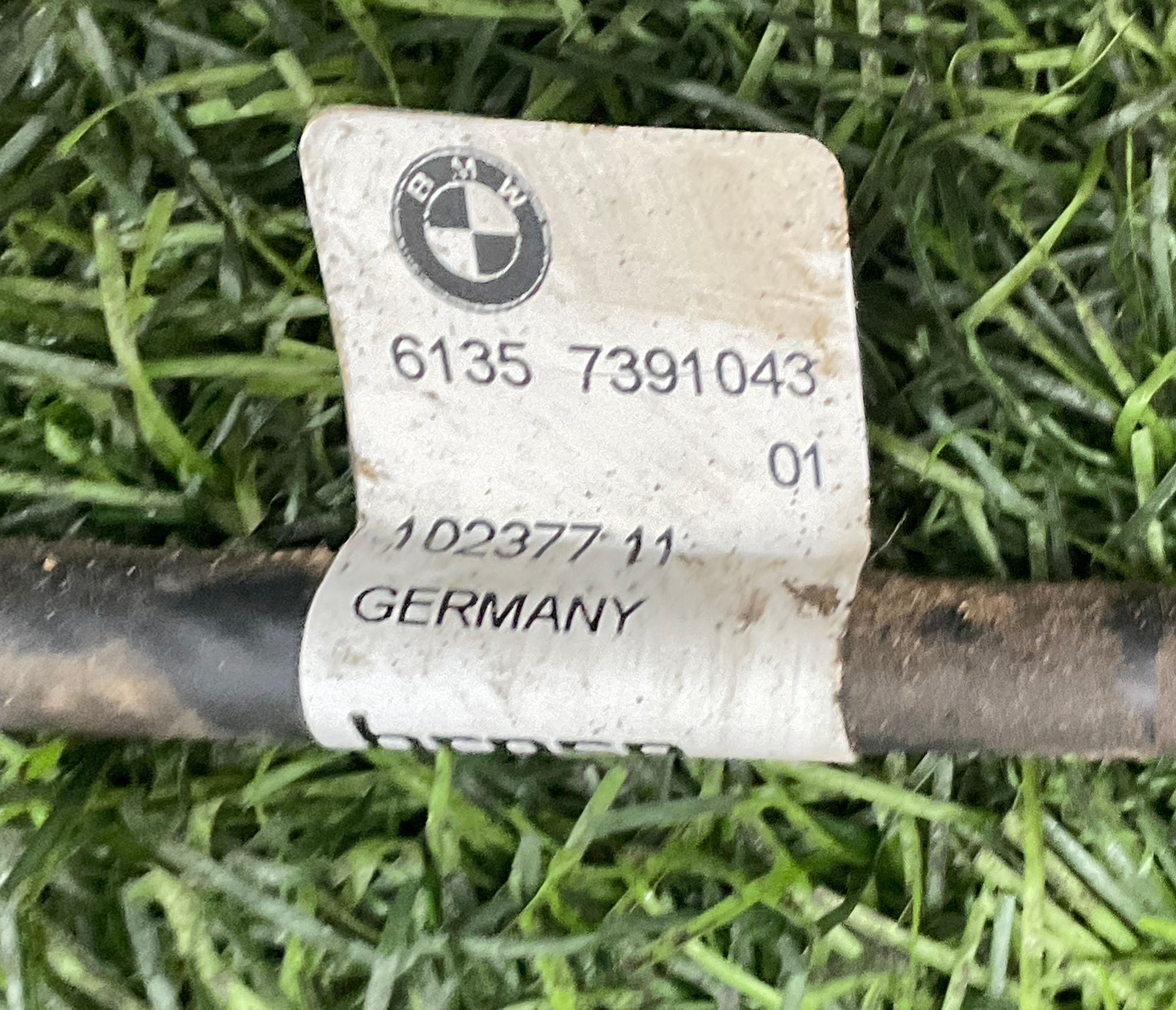 https://ycs.partsauto.market/partsauto-images/thmbs/userImages/h353NjtZg3VDP19b5HMt7LlpbQ93/part/43777313-6437-41fc-ae07-31d47081e1ba_1745998016128.jpg