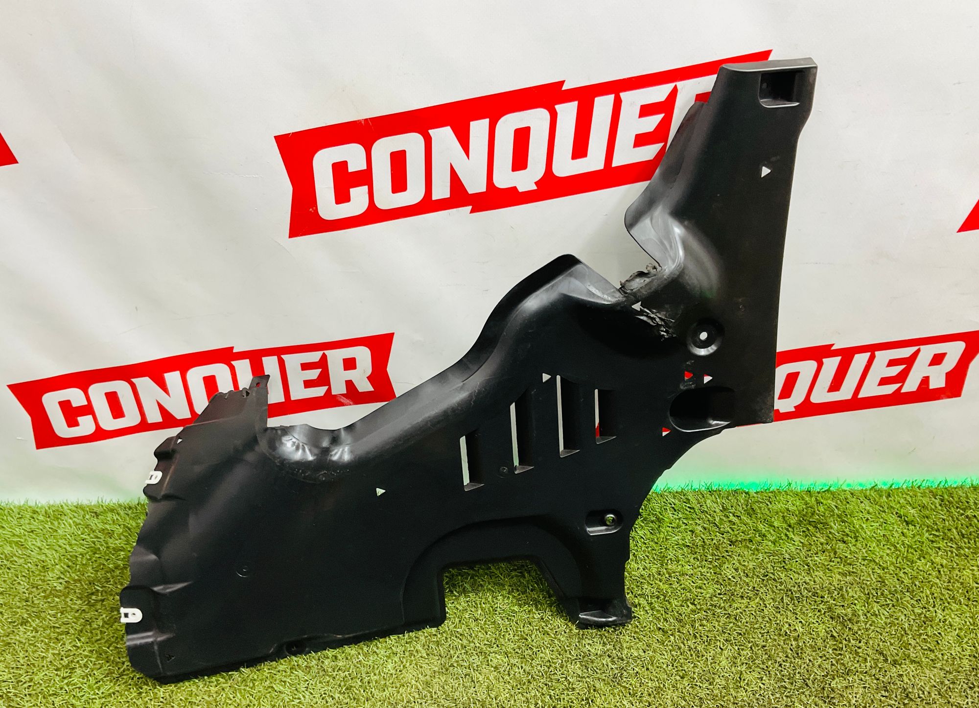https://ycs.partsauto.market/partsauto-images/thmbs/userImages/h353NjtZg3VDP19b5HMt7LlpbQ93/part/4396f76d-ef15-4ced-b237-c659d3d0eab7_1778771655792.jpg