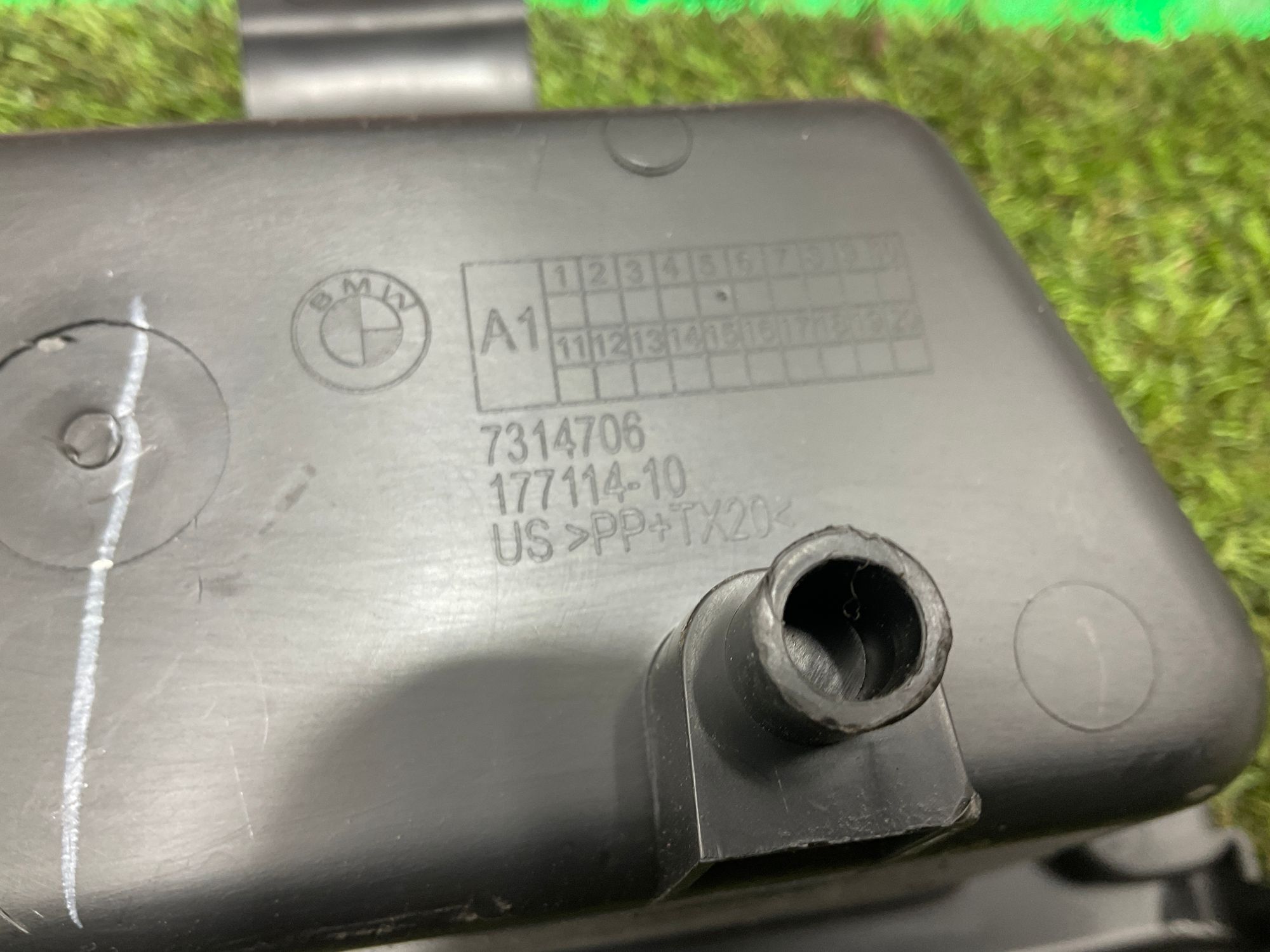 Вещевой ящик багажника BMW X6 M, F86, 1000 рублей, Москва