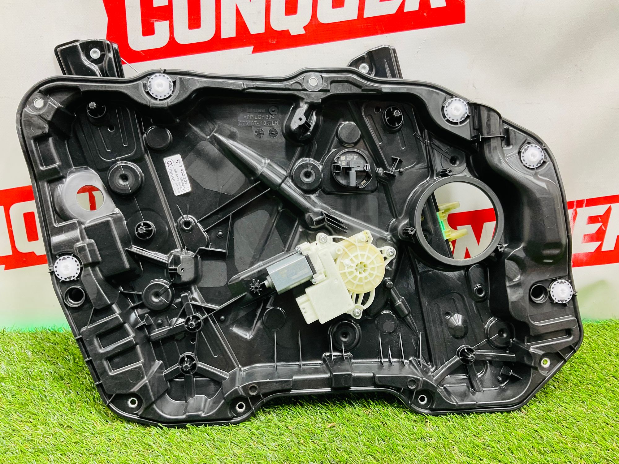 https://ycs.partsauto.market/partsauto-images/thmbs/userImages/h353NjtZg3VDP19b5HMt7LlpbQ93/part/43a73d35-00fb-4d9c-baf6-74dce5a6b17e_1781353105063.jpg