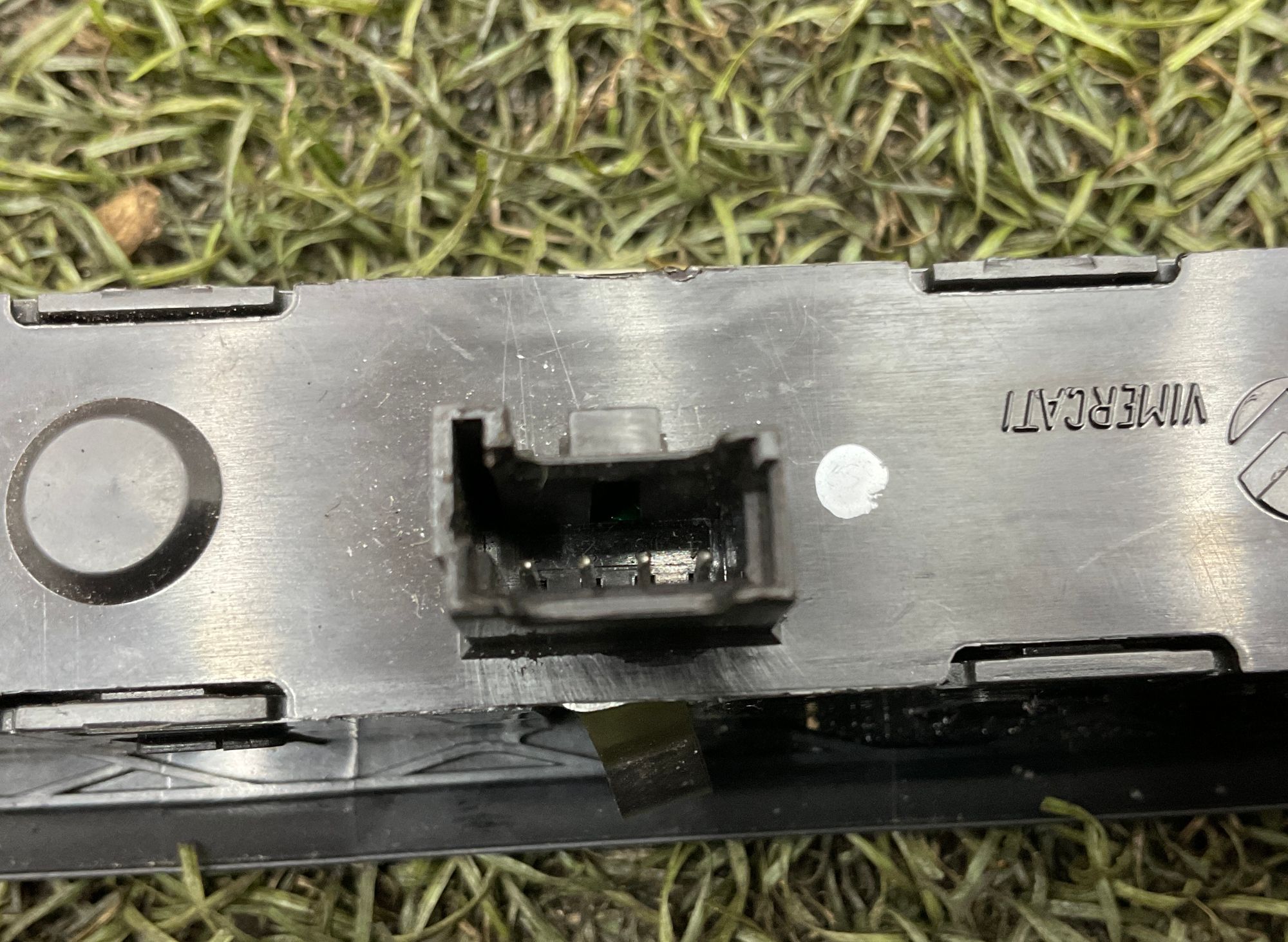 Панель управления сиденья правая BMW M5, F90 рестайлинг, 2000 рублей, Москва