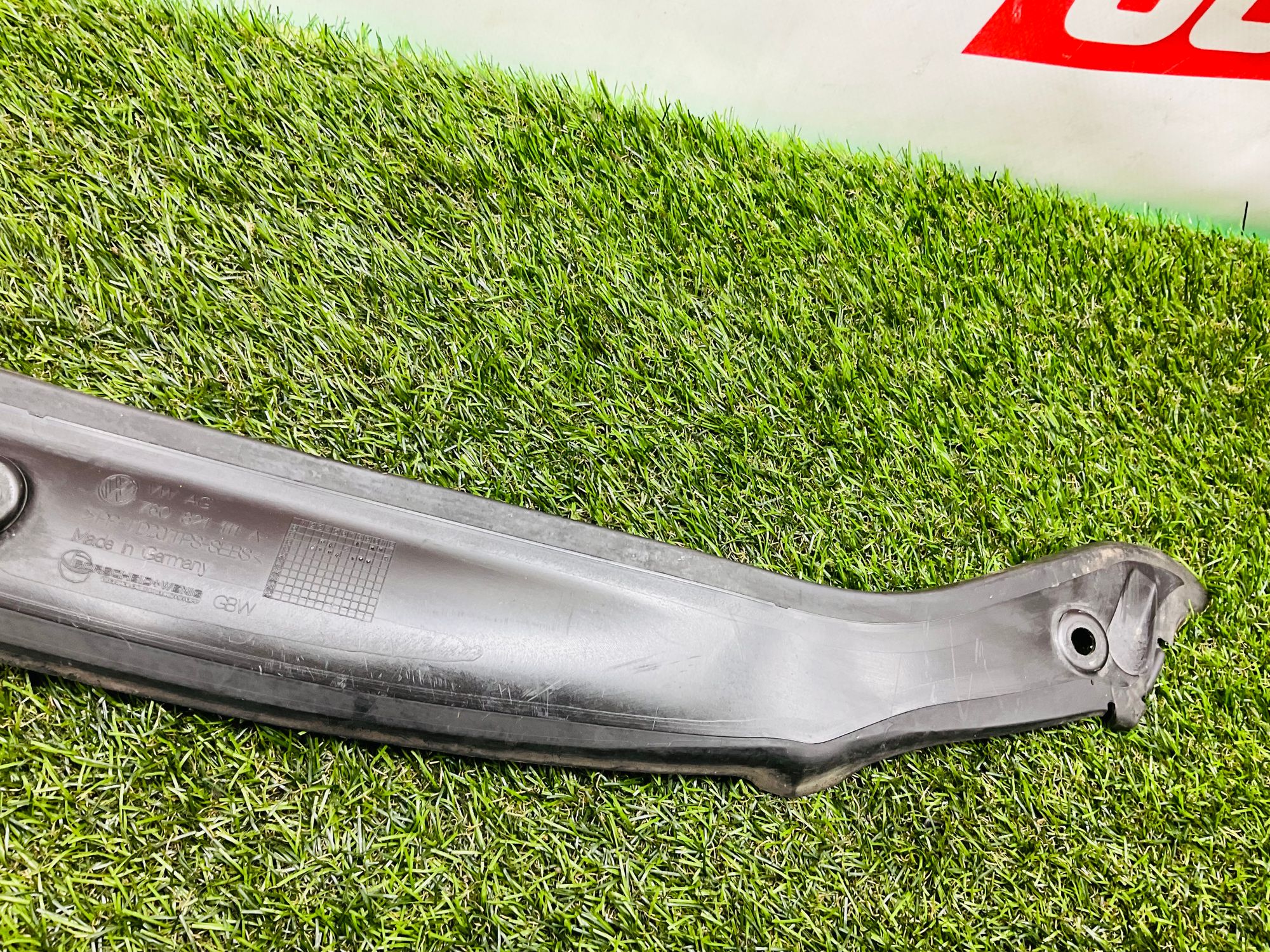 https://ycs.partsauto.market/partsauto-images/thmbs/userImages/h353NjtZg3VDP19b5HMt7LlpbQ93/part/459026b3-86e4-4286-be24-970a337fa0ef_1786790421864.jpg