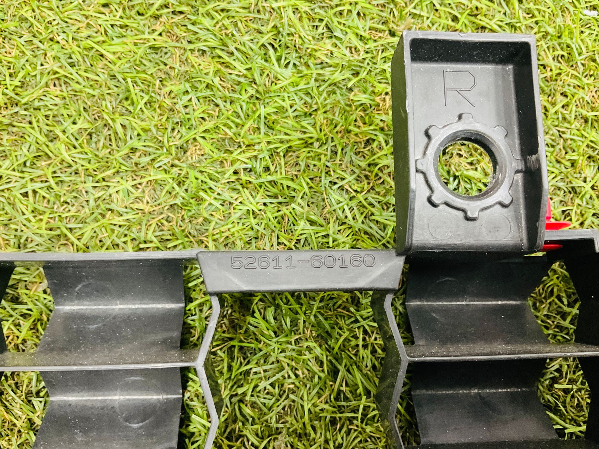 https://ycs.partsauto.market/partsauto-images/thmbs/userImages/h353NjtZg3VDP19b5HMt7LlpbQ93/part/45f6fc32-861e-45a3-9e80-c5a434f5f3fa_1779720257028.jpg