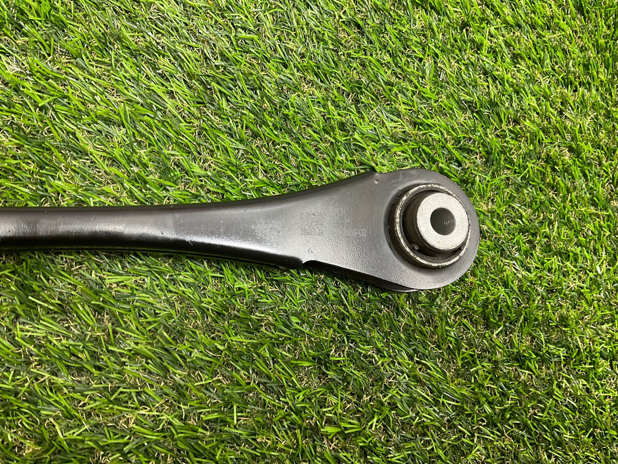 https://ycs.partsauto.market/partsauto-images/thmbs/userImages/h353NjtZg3VDP19b5HMt7LlpbQ93/part/4619364c-4662-446f-9bee-d98f99b2c213_1781602176781.jpg