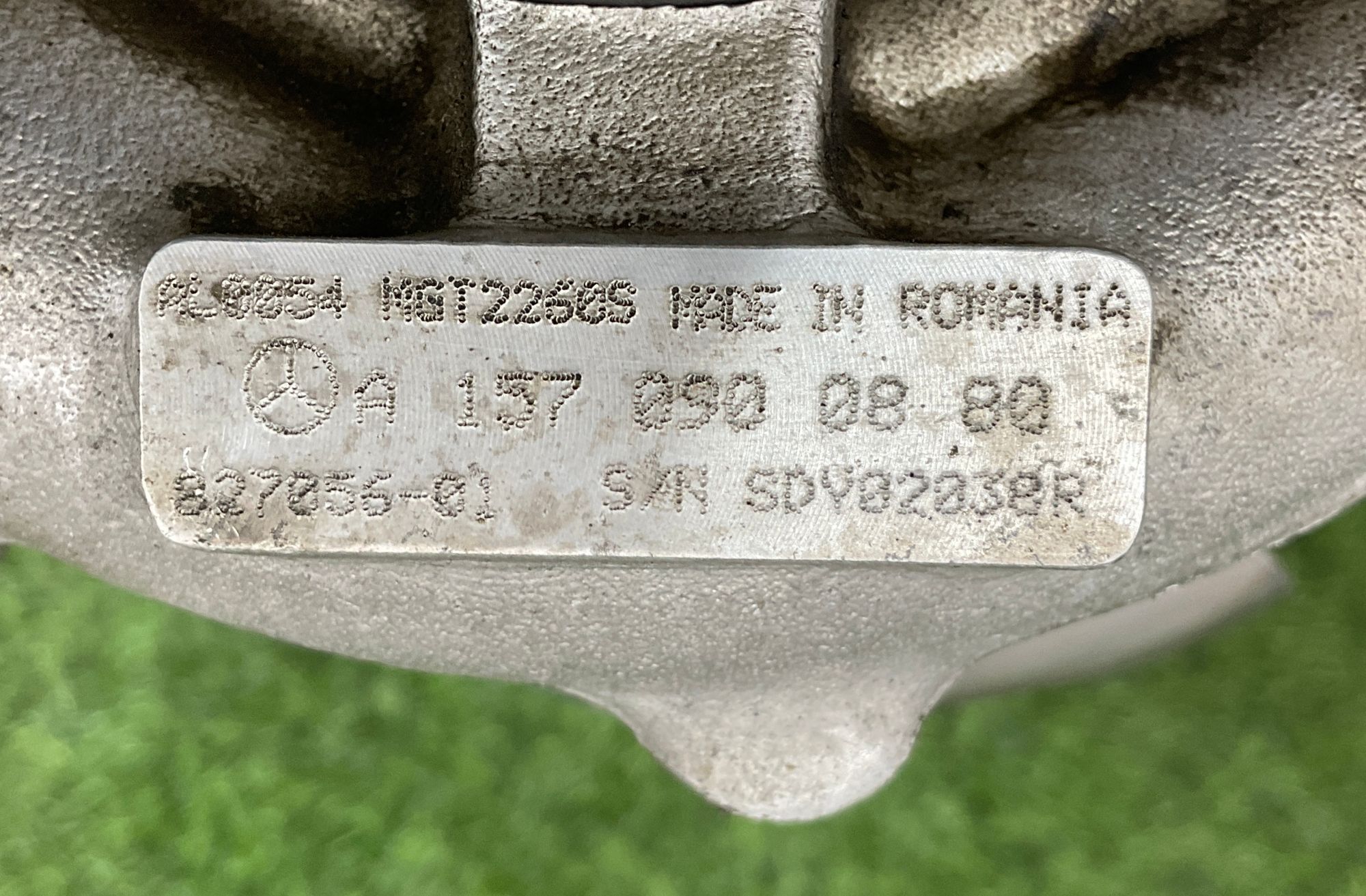 https://ycs.partsauto.market/partsauto-images/thmbs/userImages/h353NjtZg3VDP19b5HMt7LlpbQ93/part/463b7596-0f93-4ab1-8cb8-374f7915ed8c_1743757081465.jpg