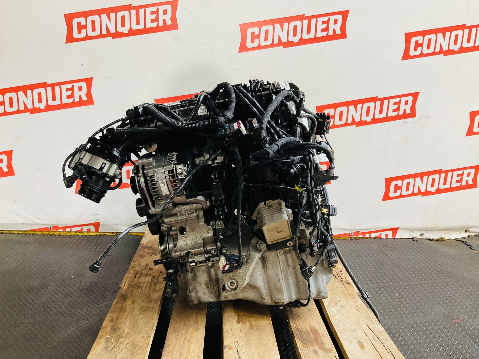 https://ycs.partsauto.market/partsauto-images/thmbs/userImages/h353NjtZg3VDP19b5HMt7LlpbQ93/part/4672af5e-7ac5-46b9-b104-0c2c4e9e018b_1781190701205.jpg