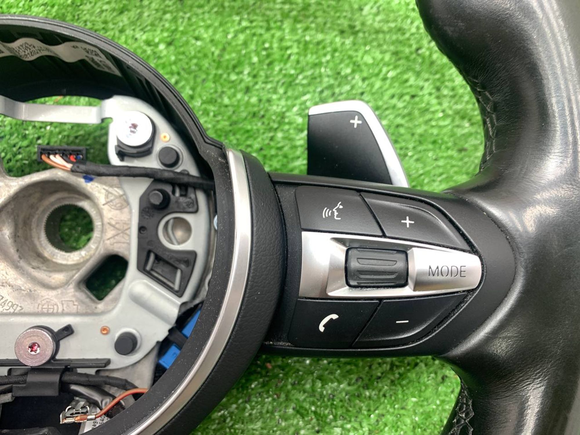 https://ycs.partsauto.market/partsauto-images/thmbs/userImages/h353NjtZg3VDP19b5HMt7LlpbQ93/part/467349d1-0f9a-4d78-b8cf-7ad521c9f572_1720193198698.jpg