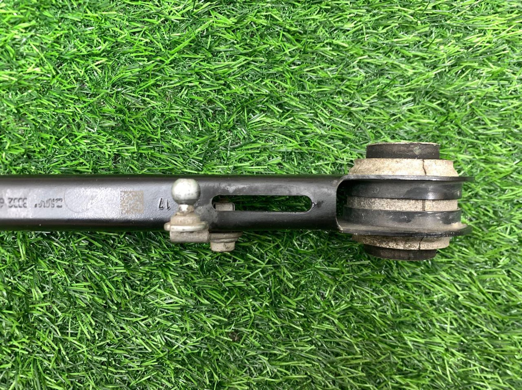 https://ycs.partsauto.market/partsauto-images/thmbs/userImages/h353NjtZg3VDP19b5HMt7LlpbQ93/part/467c9ad5-ce51-40c7-bbc4-14a3bb1edd0b_1733574096075.jpg