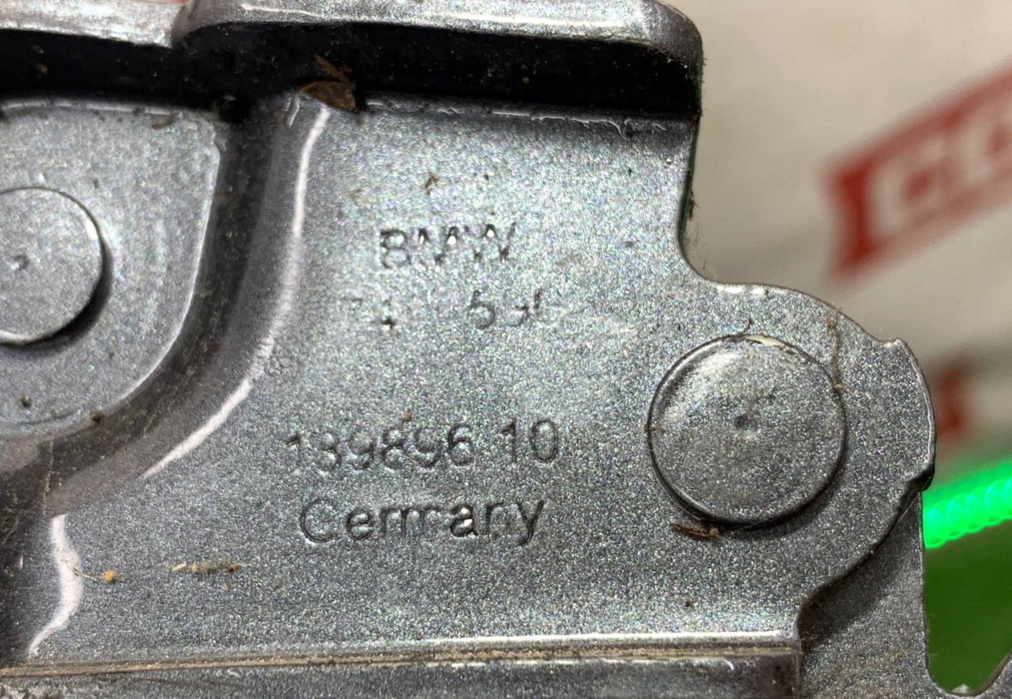 https://ycs.partsauto.market/partsauto-images/thmbs/userImages/h353NjtZg3VDP19b5HMt7LlpbQ93/part/46aae53a-0dd5-47aa-998f-796a77fdd425_1720106979449.jpg