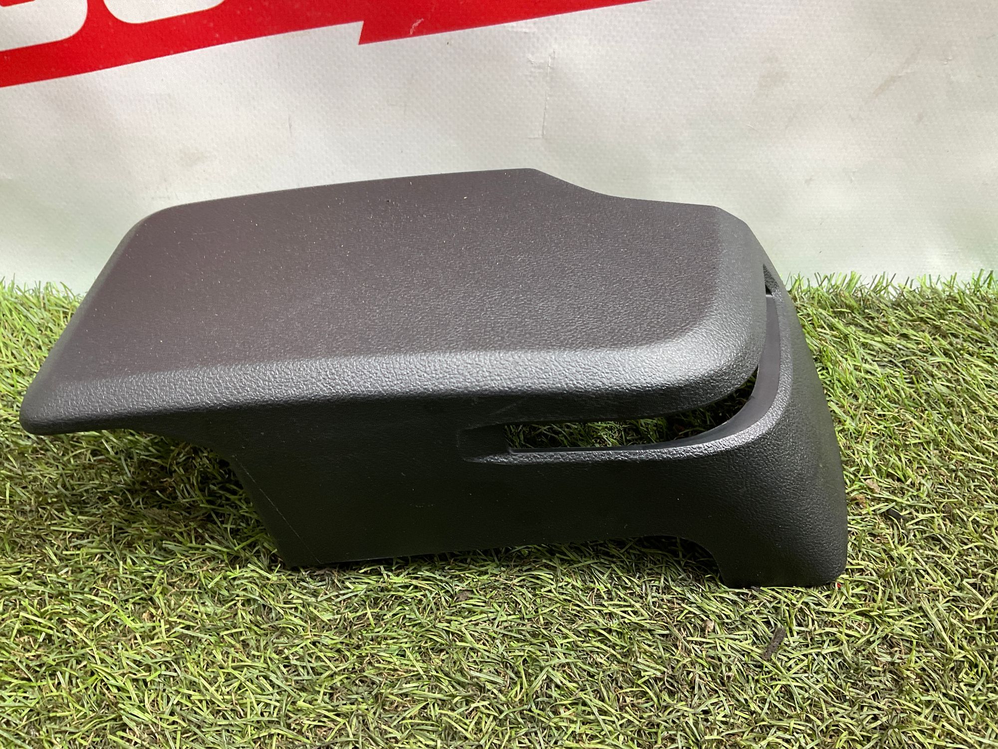 Крышка ремня безопасности задняя левая BMW M3, G81 2023, 1000 рублей, Москва