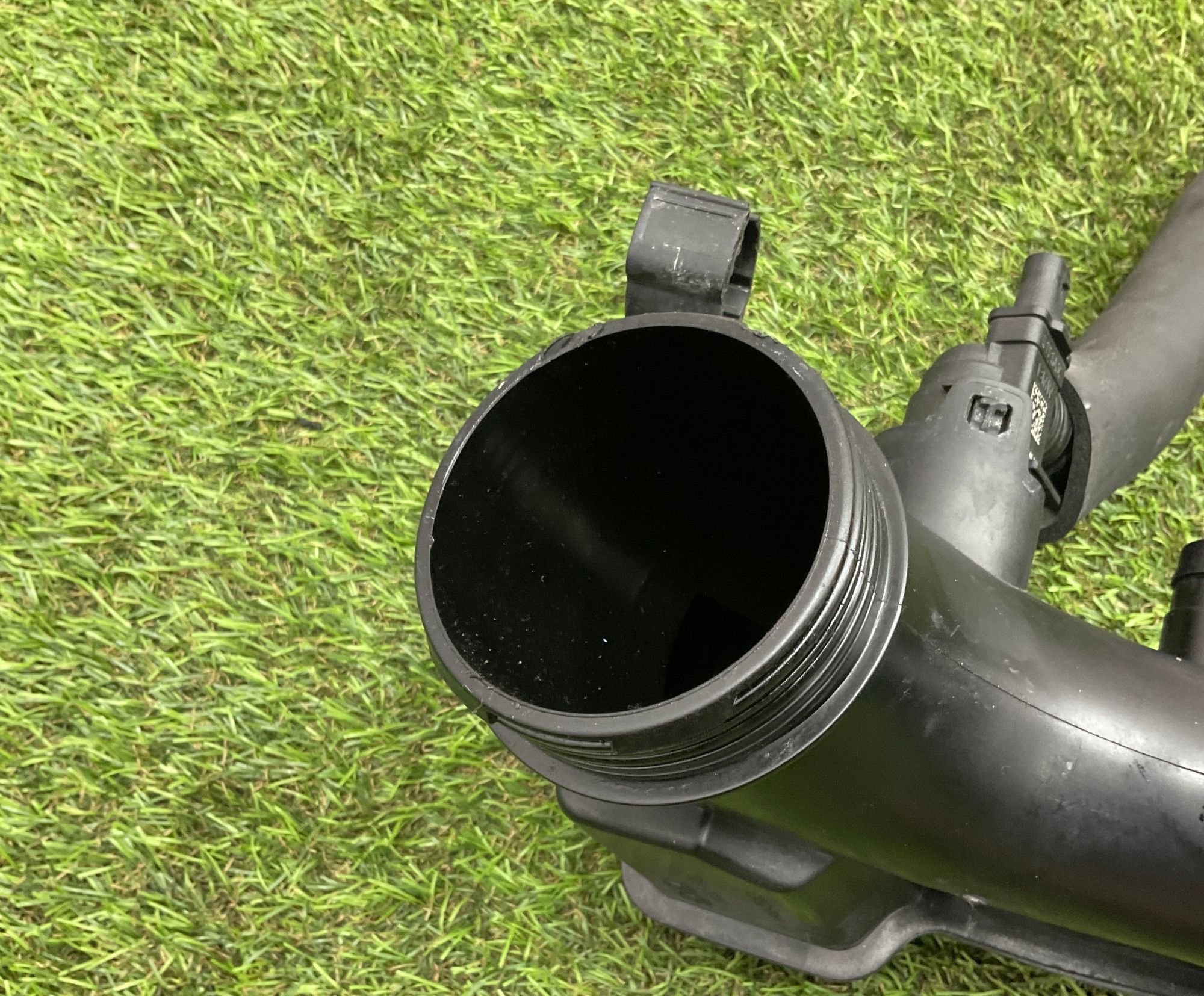 Резонатор воздушного фильтра BMW 3 серия, F30/F31 рестайлинг, 5000 рублей, Москва