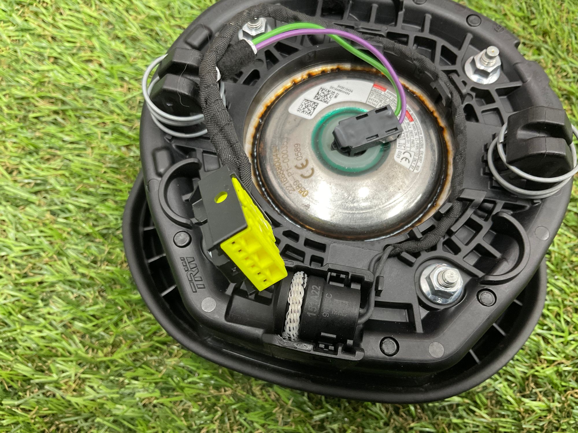 https://ycs.partsauto.market/partsauto-images/thmbs/userImages/h353NjtZg3VDP19b5HMt7LlpbQ93/part/478715e2-08f4-48c3-b04d-1ddad1a60e3e_1747927378947.jpg