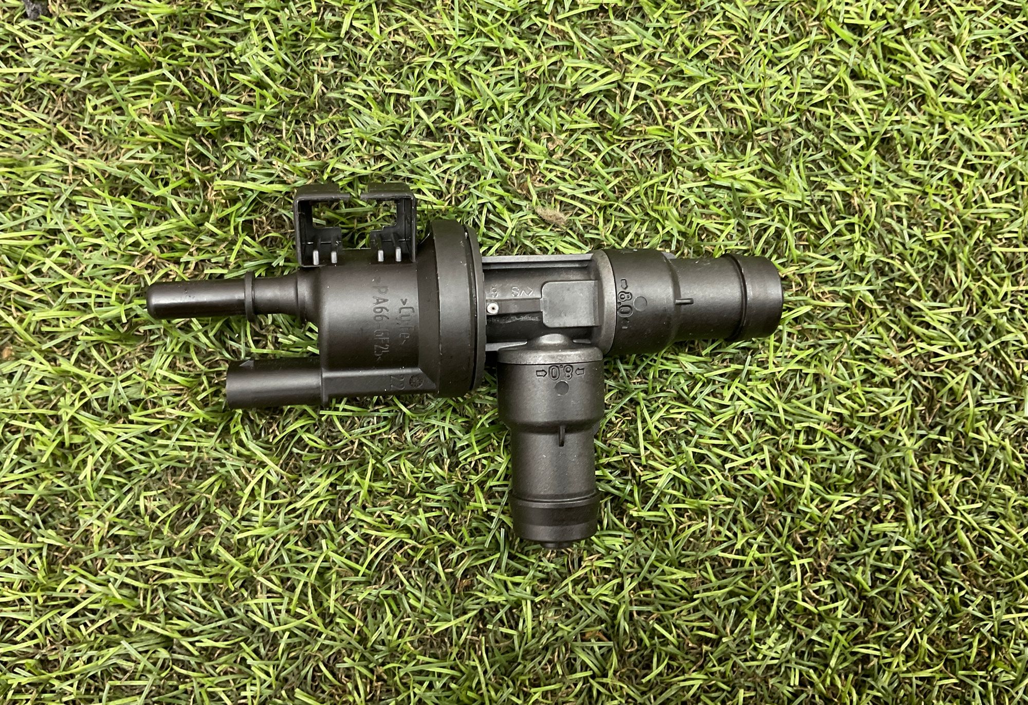 Клапан вентиляции топливного бака B58 новый оригинал, 7500 рублей, Москва