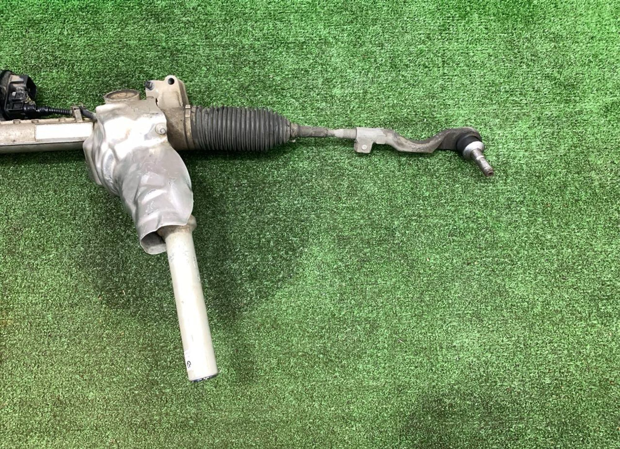 https://ycs.partsauto.market/partsauto-images/thmbs/userImages/h353NjtZg3VDP19b5HMt7LlpbQ93/part/47d8d170-4628-4a03-acb8-44316aebf1b1_1723895443148.jpg