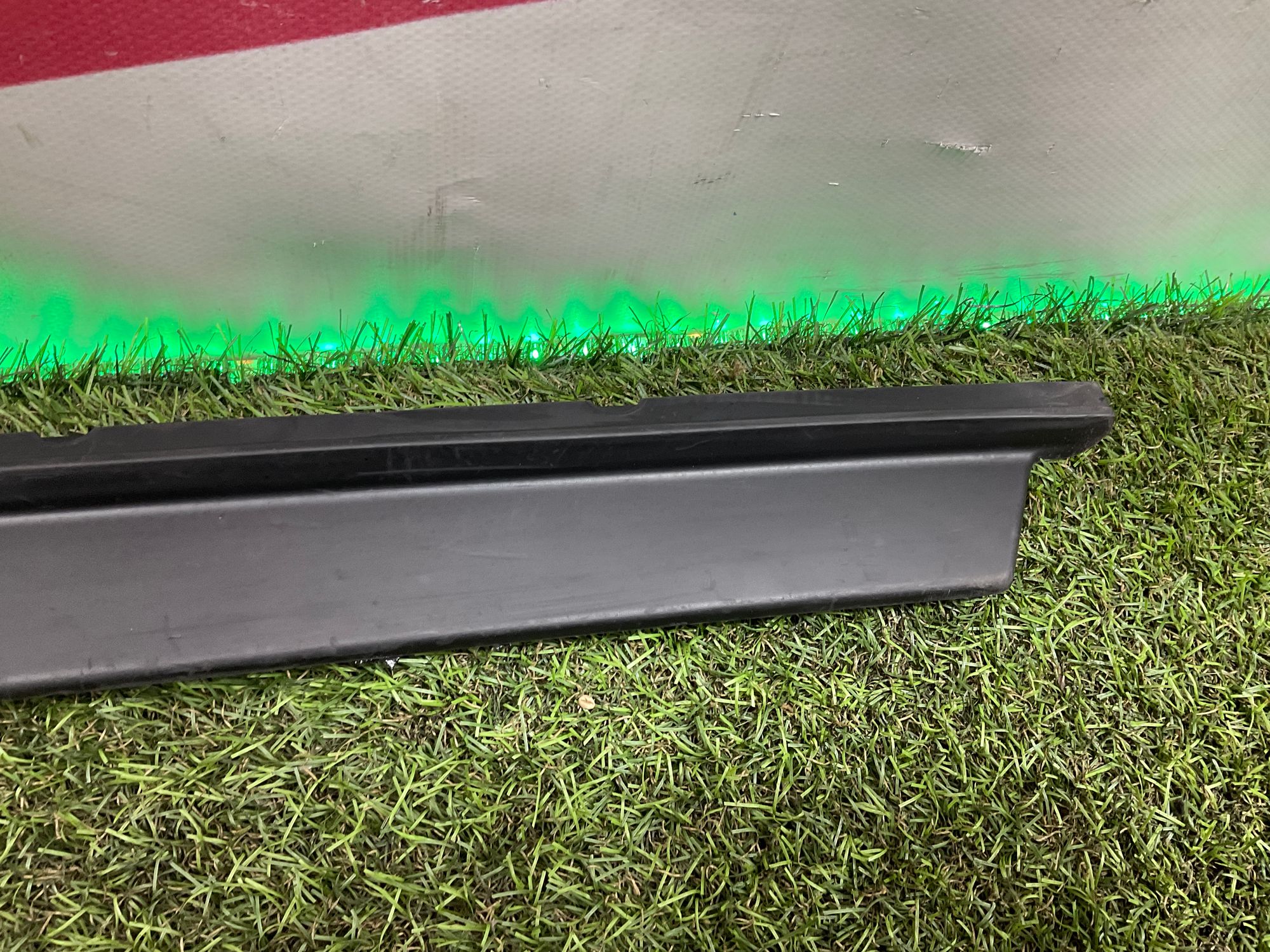 Накладка стойки кузова средняя правая Land Rover Defender L663 II 2022, 11500 рублей, Москва