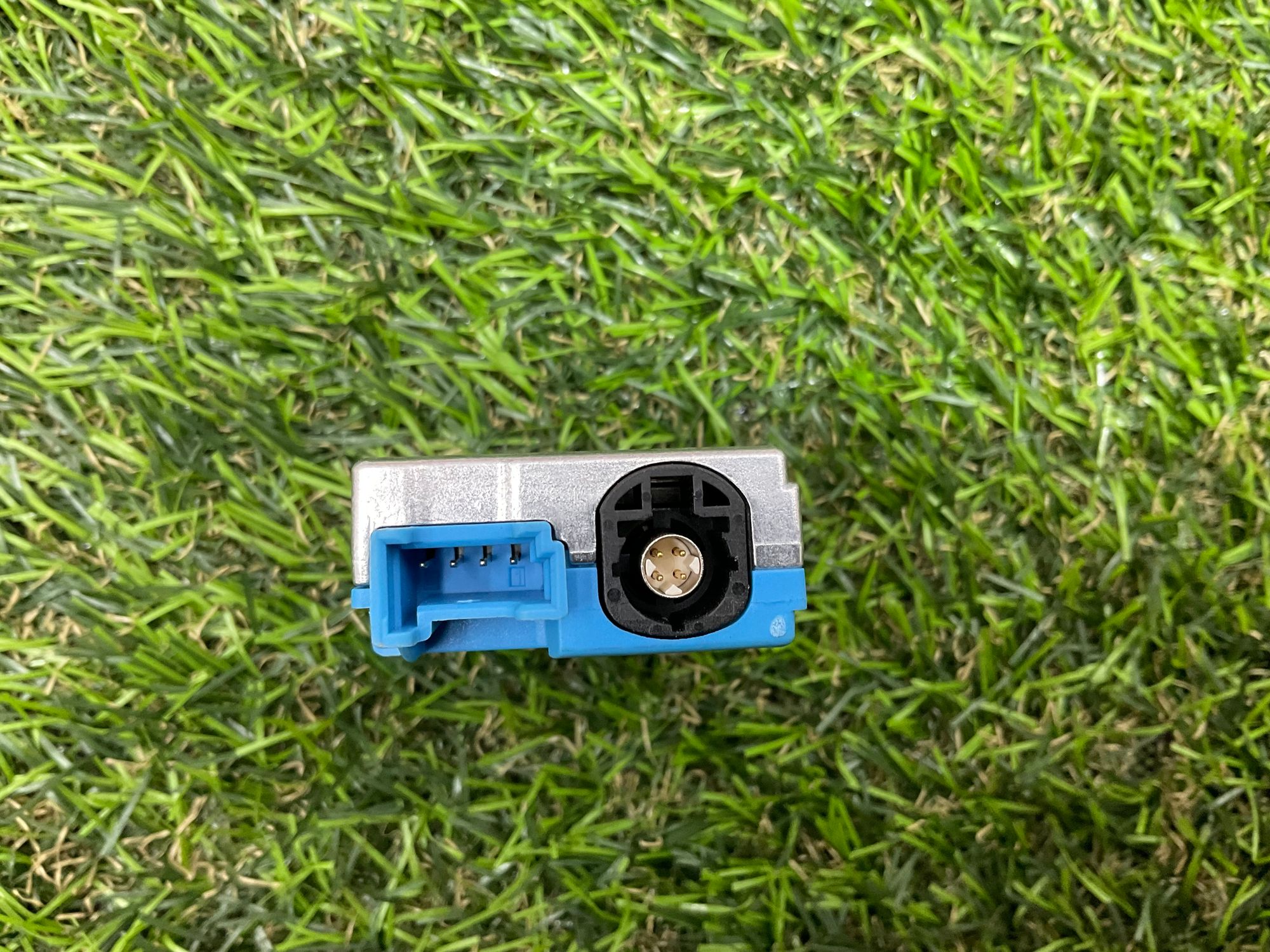 https://ycs.partsauto.market/partsauto-images/thmbs/userImages/h353NjtZg3VDP19b5HMt7LlpbQ93/part/4872e8c9-6fb1-4576-aa93-18d866c392fb_1781522580774.jpg
