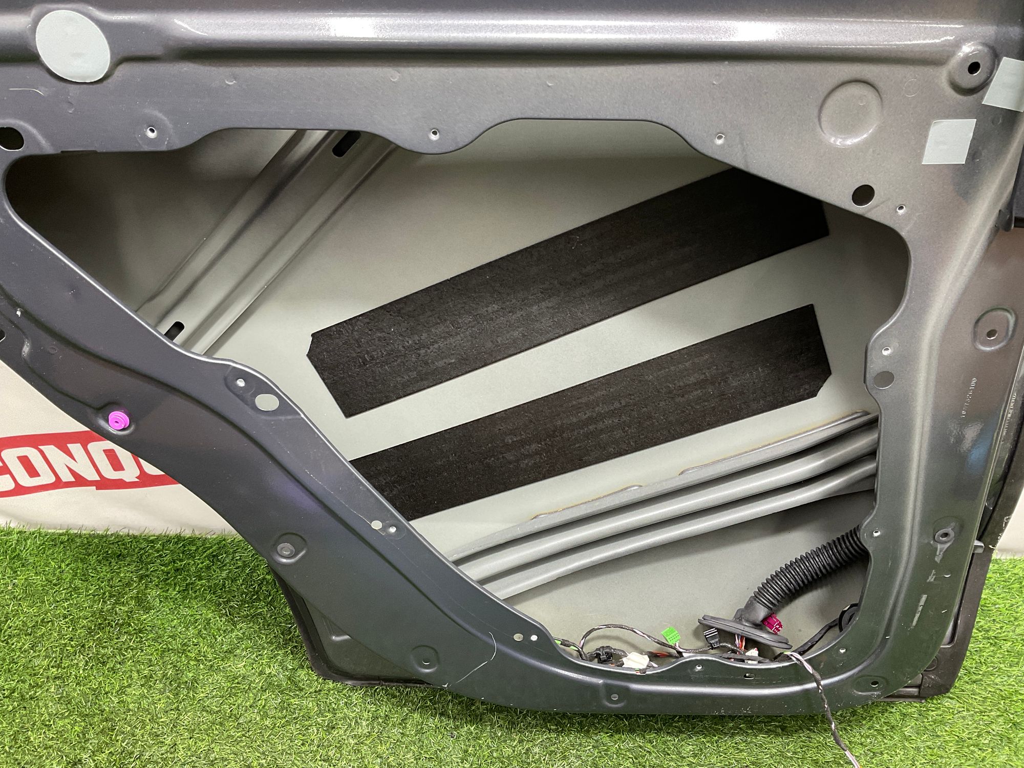 https://ycs.partsauto.market/partsauto-images/thmbs/userImages/h353NjtZg3VDP19b5HMt7LlpbQ93/part/491a8737-8030-40f9-a4b9-4e765a78ced6_1737963040259.jpg